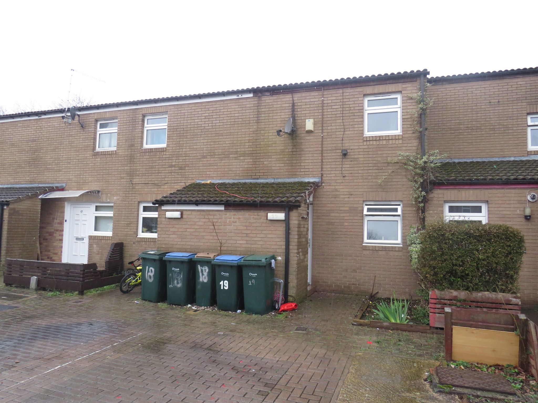 2 bed terraced house for sale in Brook Close, Coventry CV1 Zoopla