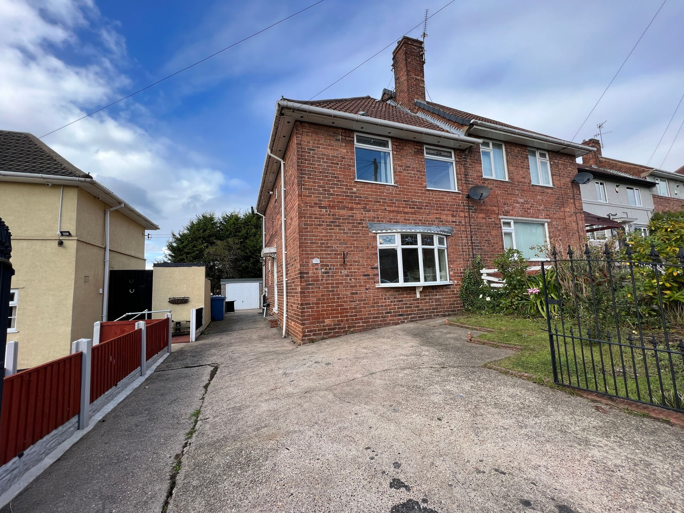 3 bed semidetached house for sale in Birch Street, Church Warsop