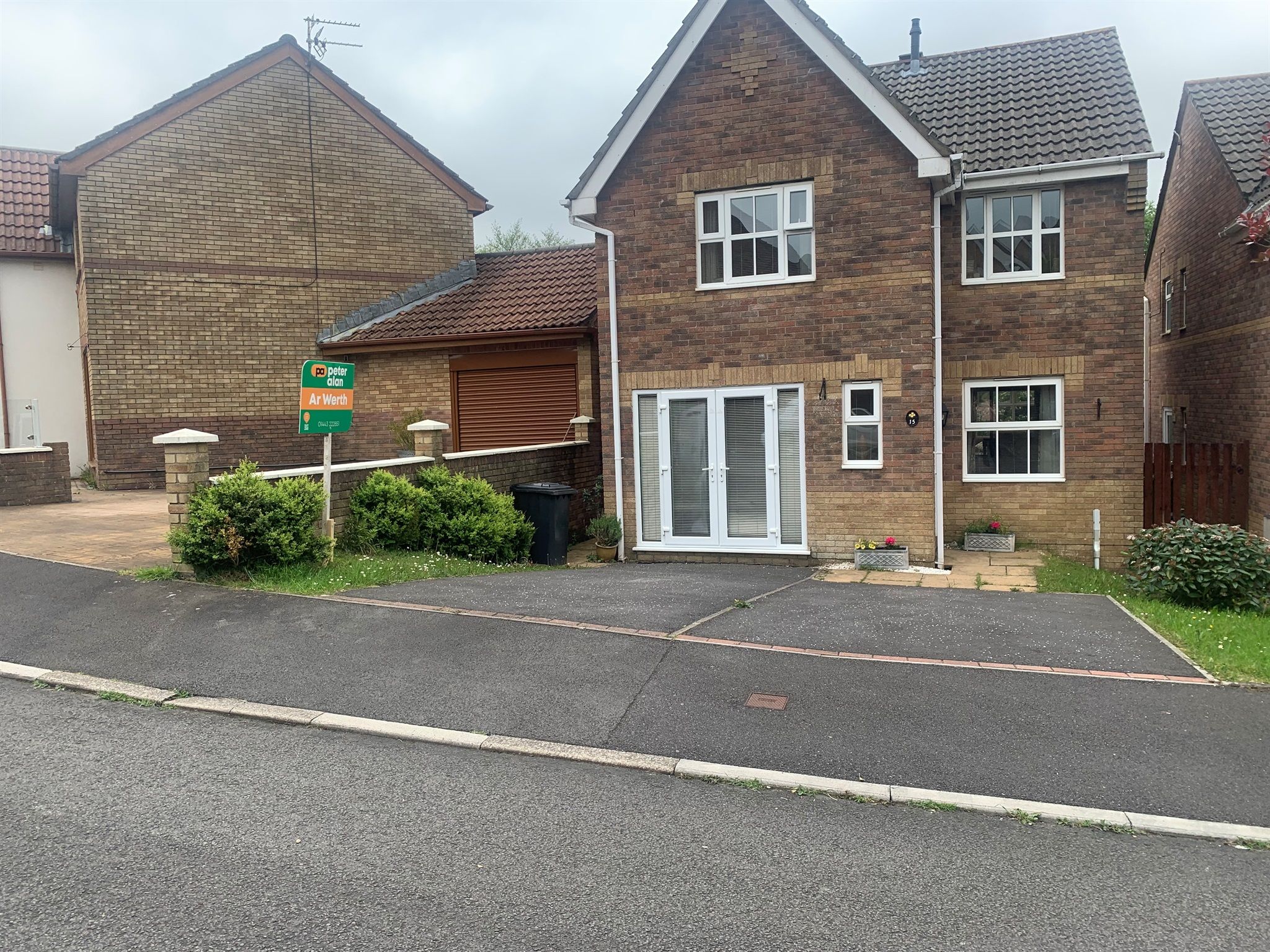 3 bed detached house for sale in Elm Wood Drive, Tonyrefail, Porth CF39