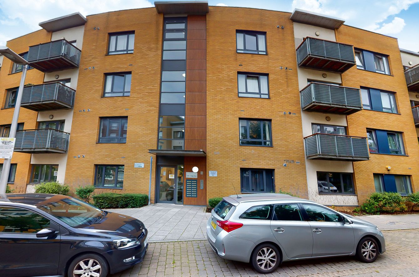 Little Cottage Place, London SE10  