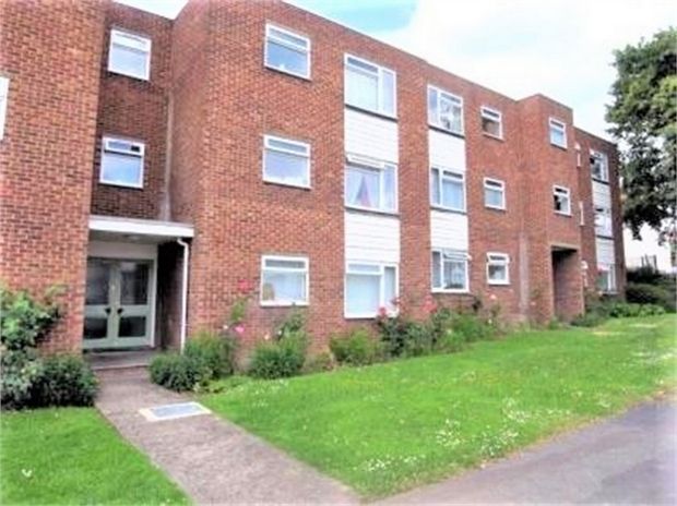Stratton Court, Worplesdon Road, Guildford, Surrey GU2  