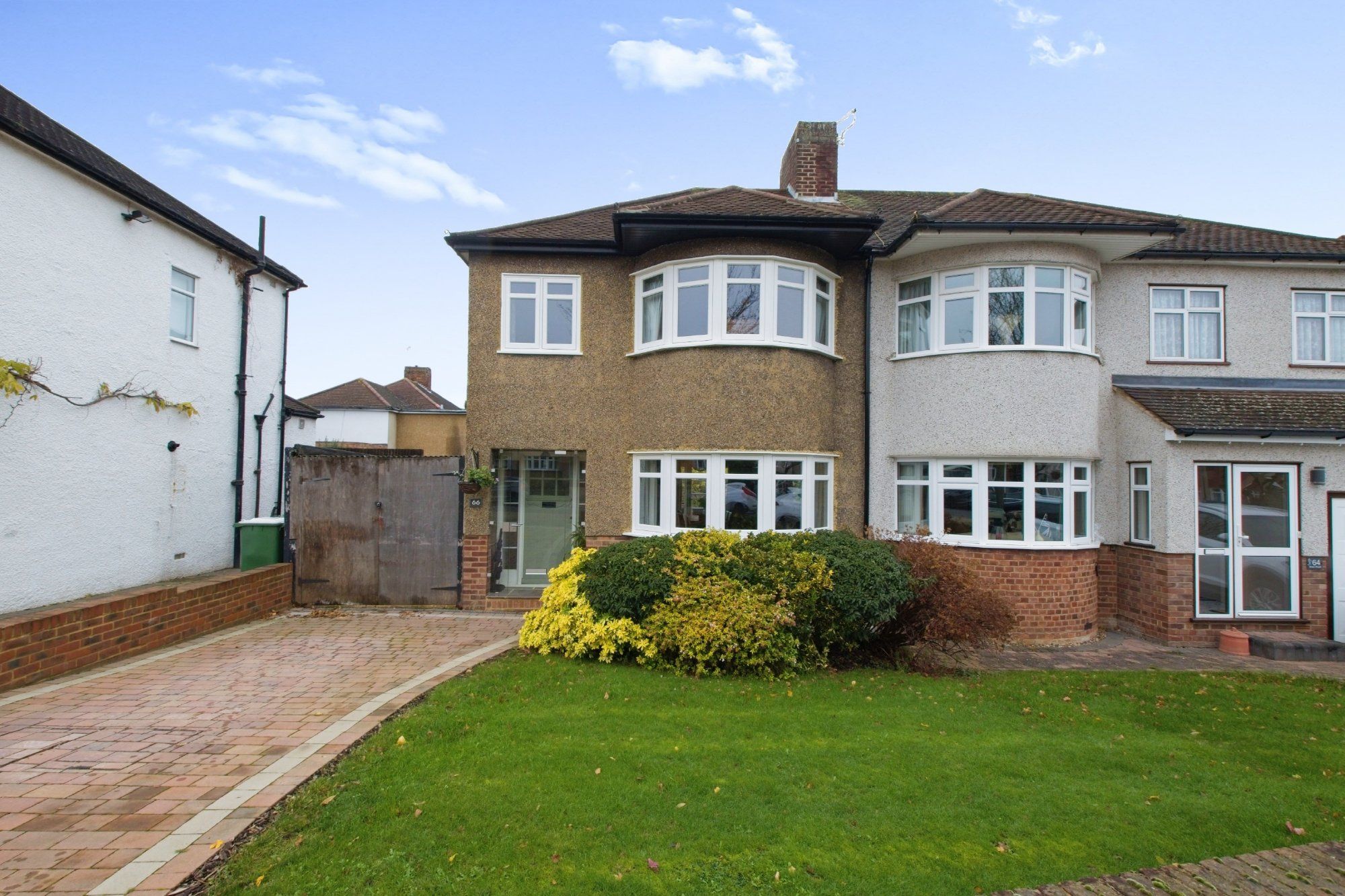 3 bed semidetached house for sale in Wren Road, Sidcup DA14 Zoopla