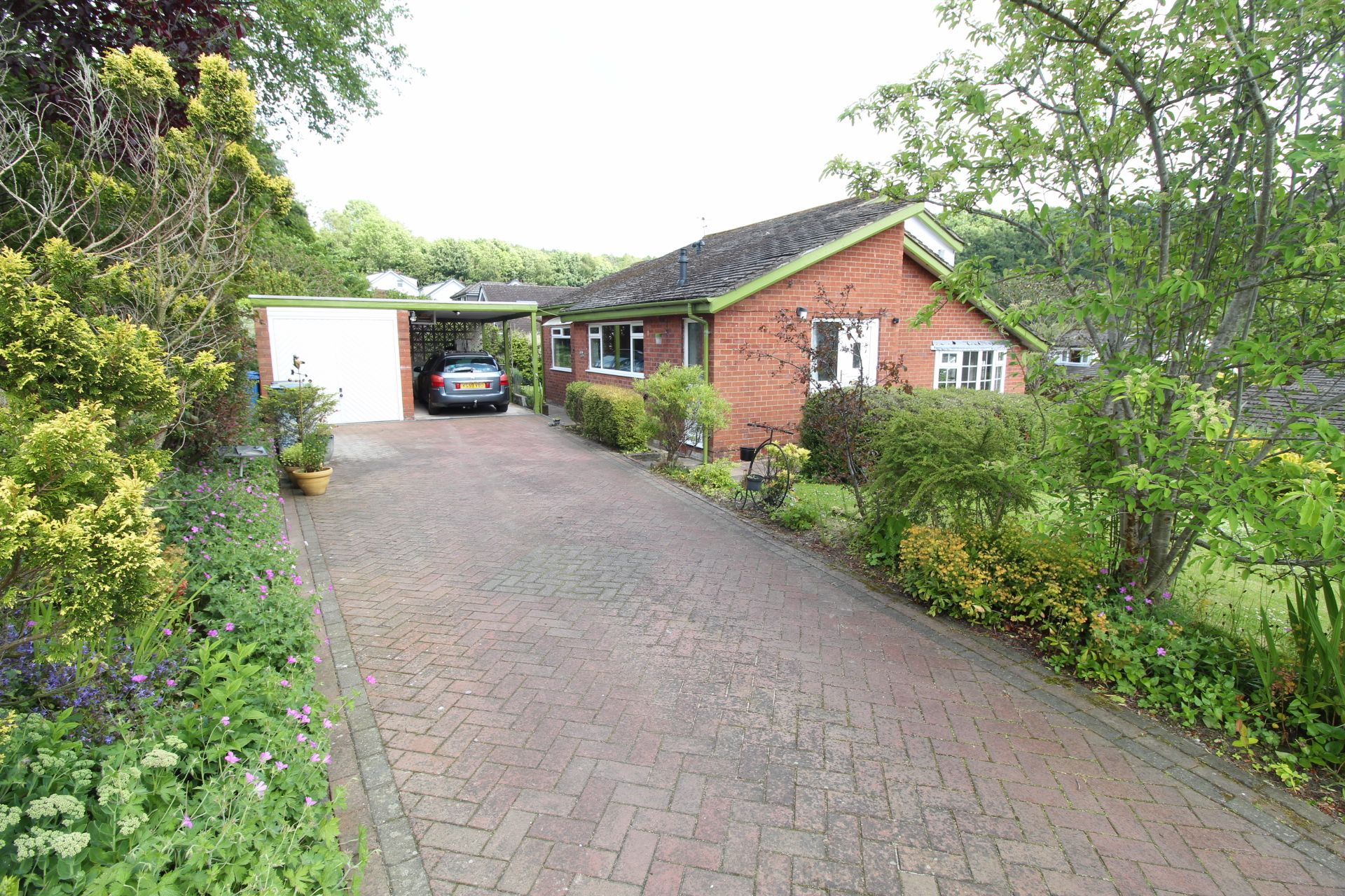 3 bed bungalow for sale in The Ceal, Compstall, Stockport SK6 Zoopla