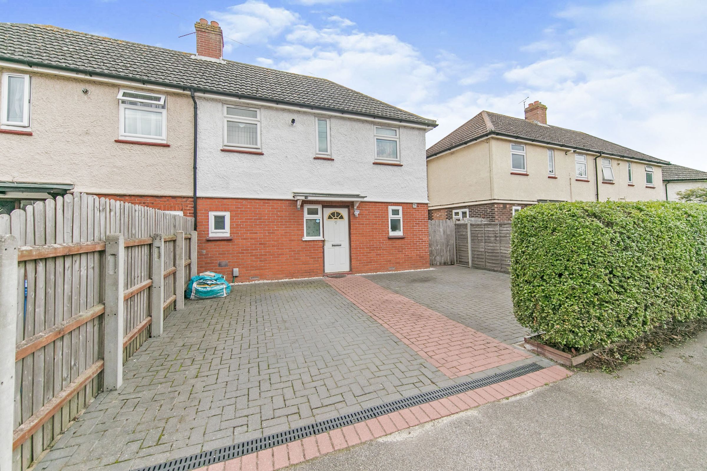 3 bed semidetached house for sale in Robeck Road, Ipswich IP3 Zoopla
