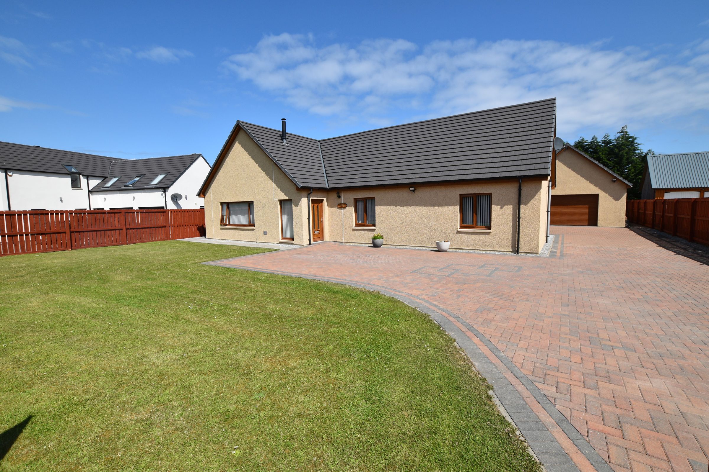 4 bed detached bungalow for sale in Clochan, Buckie AB56 Zoopla
