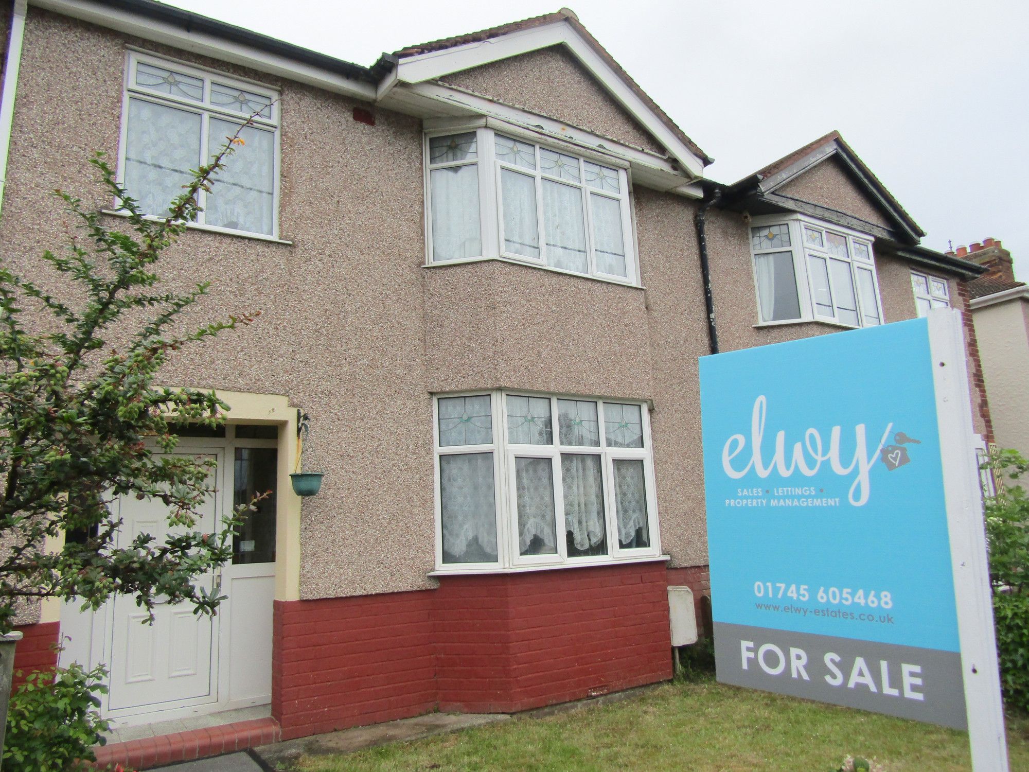 3 bed terraced house for sale in Stanley Park Avenue, Rhyl LL18 Zoopla