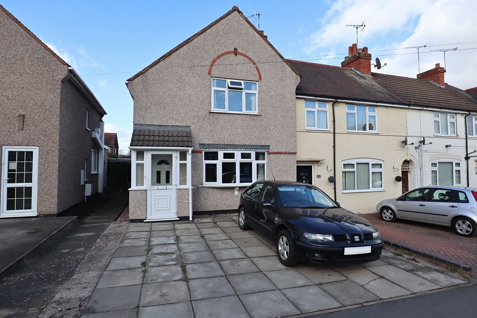 3 bed end terrace house for sale in Tomkinson Road, Nuneaton
