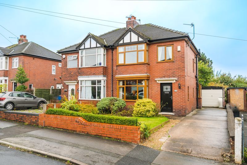 3 bed semidetached house for sale in Highfield Road North PR7 Zoopla