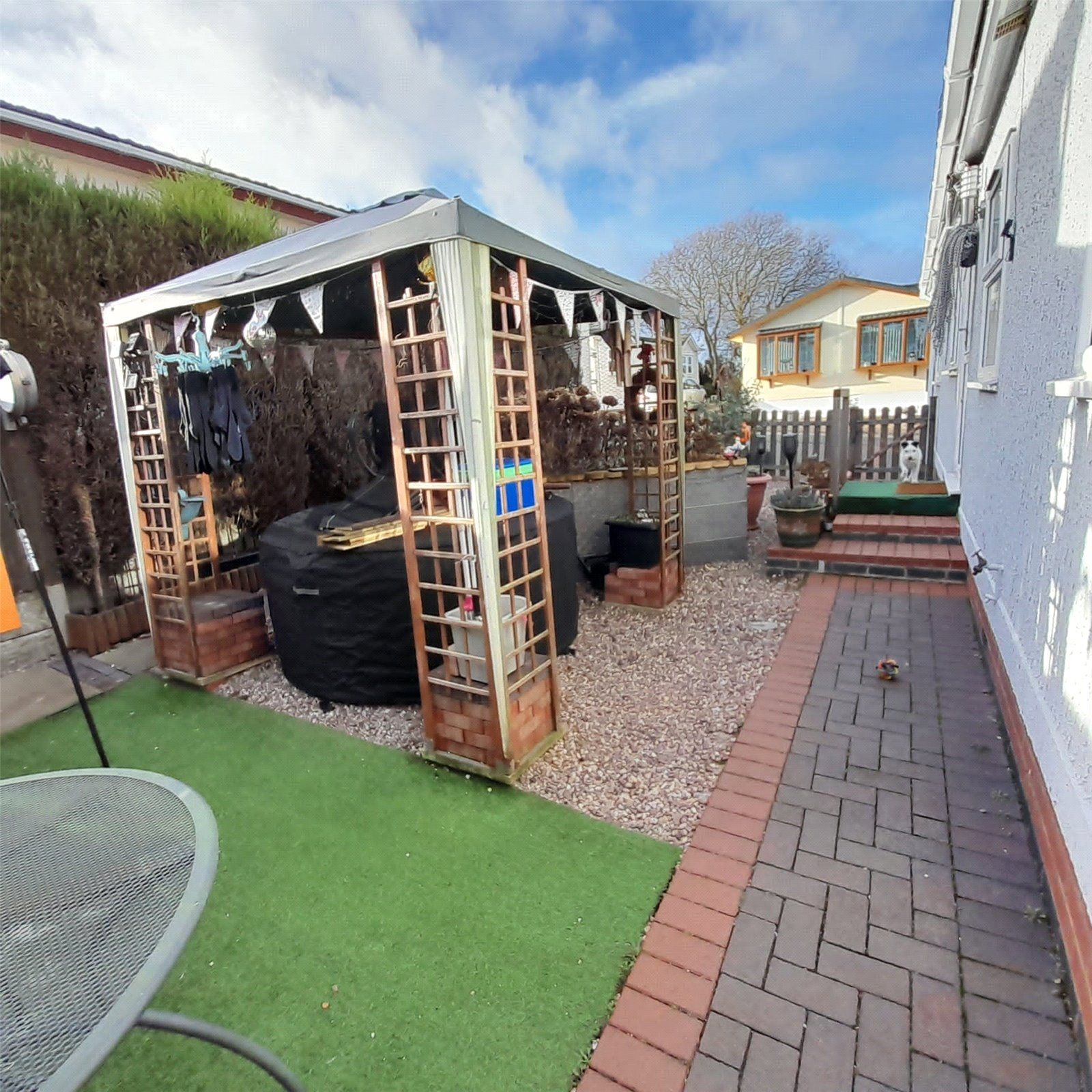 2 bed property for sale in Miners Walk, Wood End, Atherstone