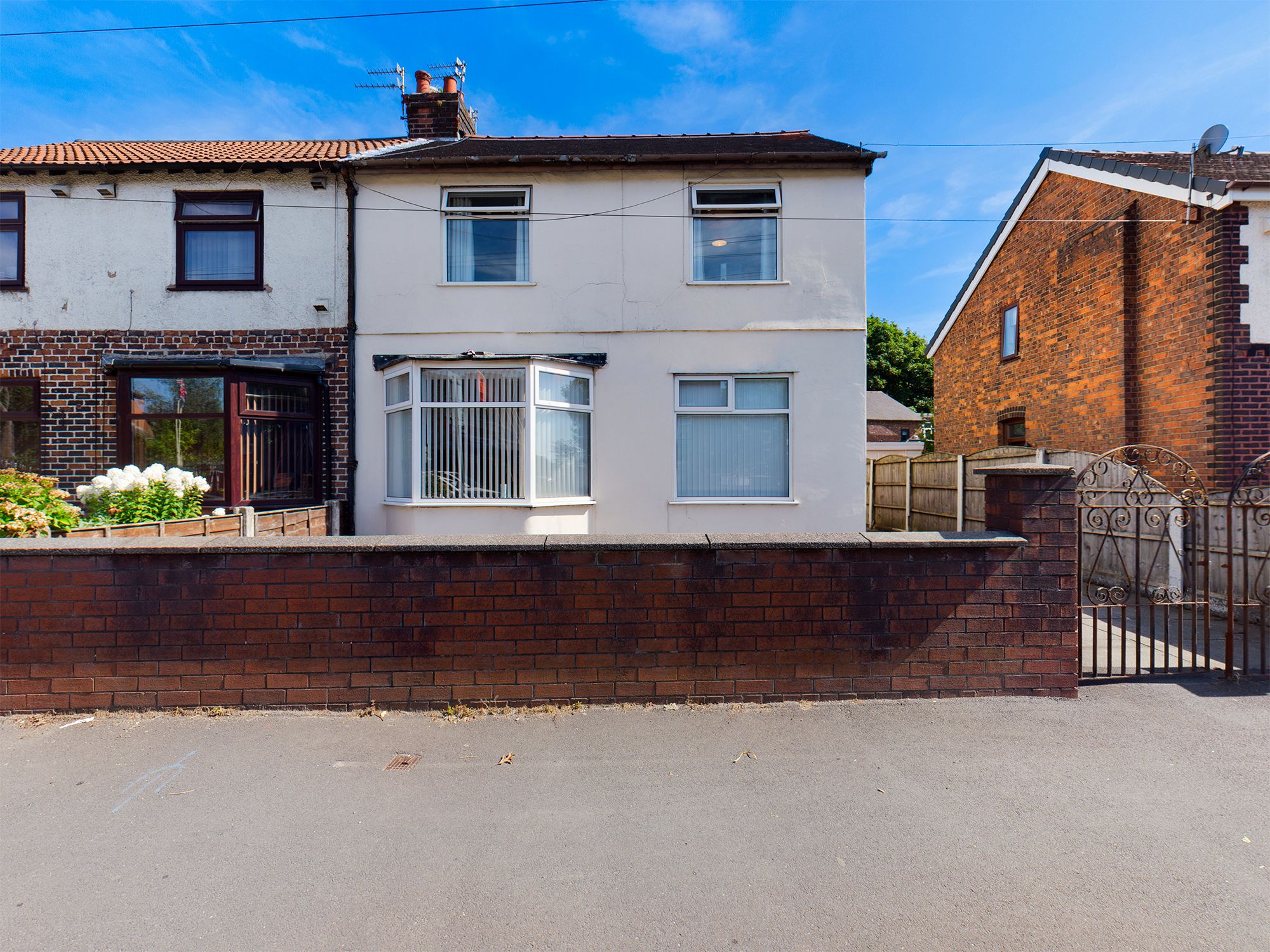 2 bed semidetached house for sale in Manchester Road, Clifton, Swinton