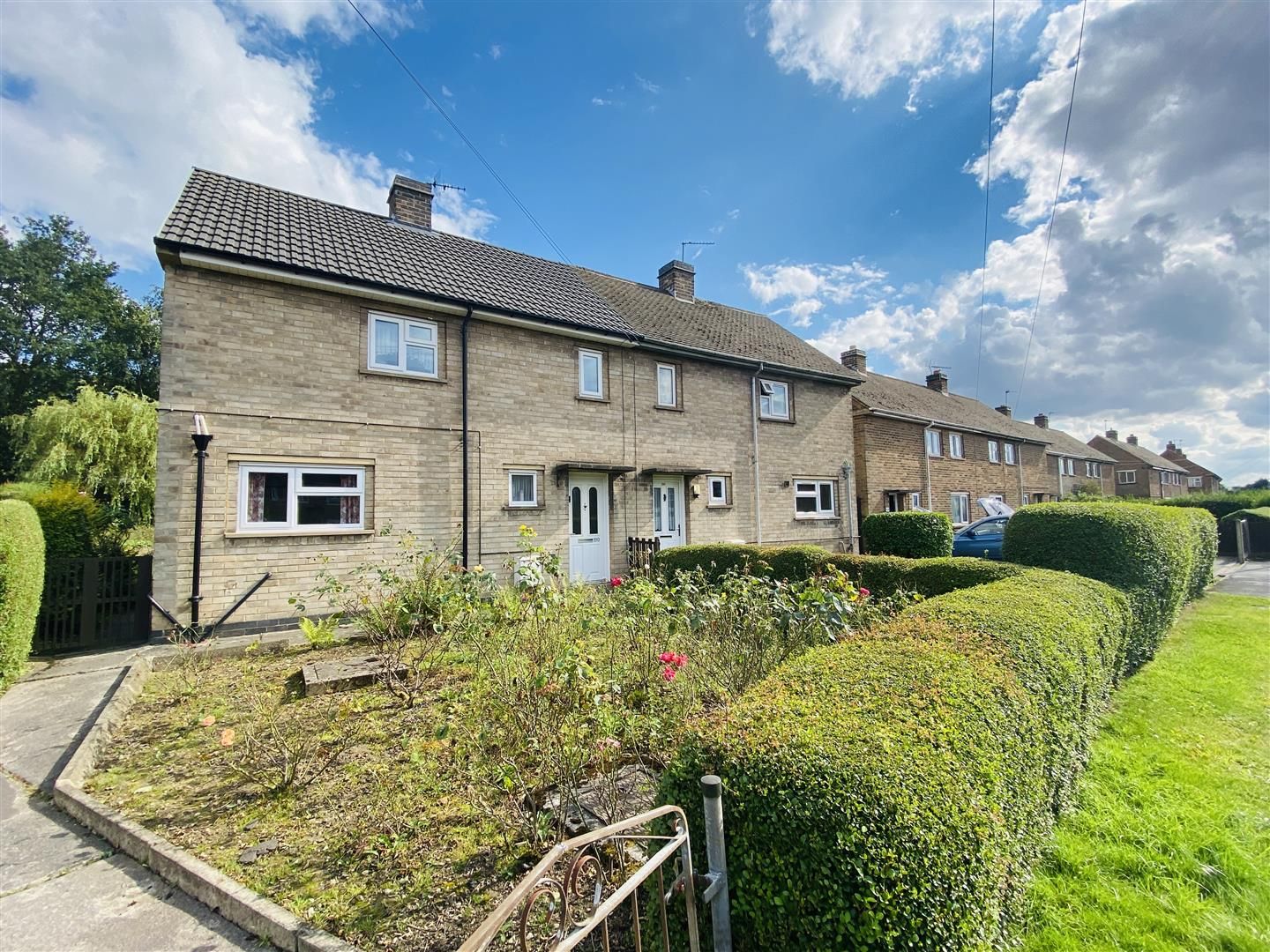 Bradgate Drive, Coalville, Leicestershire LE67  