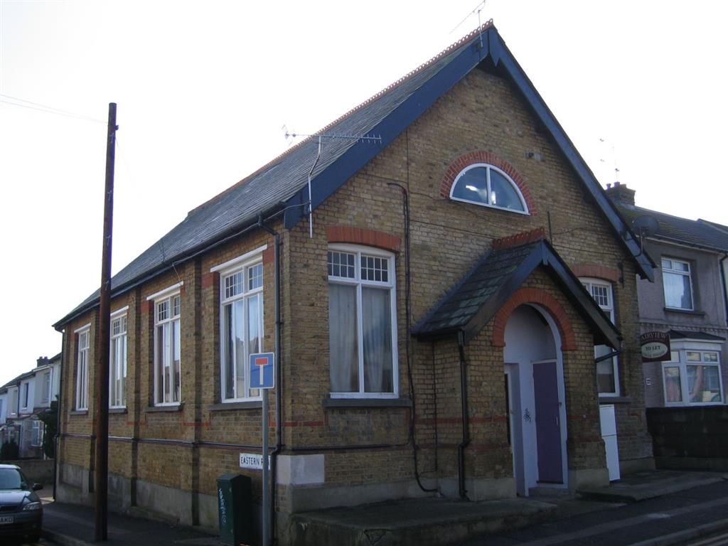 Studio for sale in King Edward Road, Gillingham, Kent ME7 Zoopla