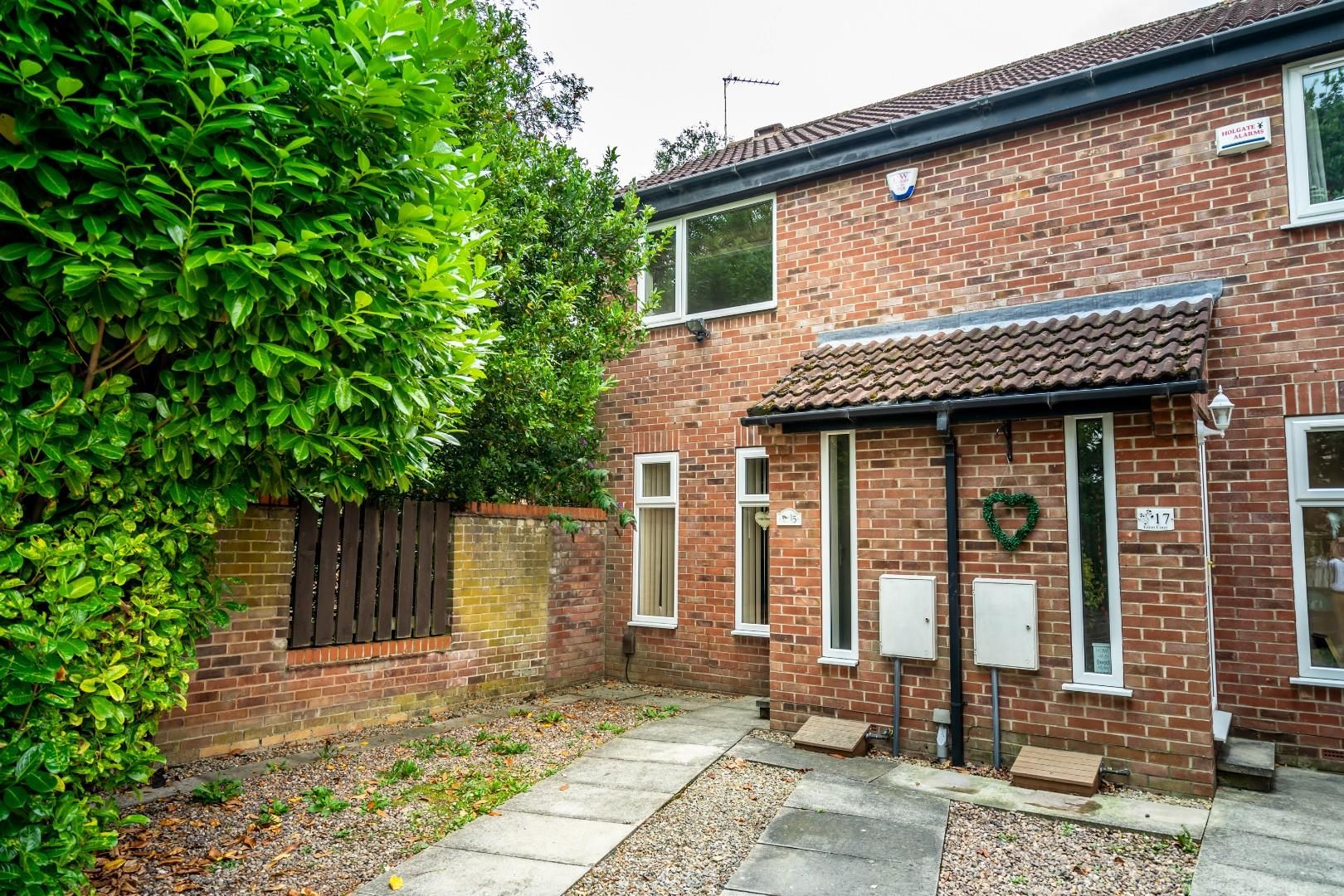 1 bed semidetached house for sale in Eaton Court, Foxwood, York YO24