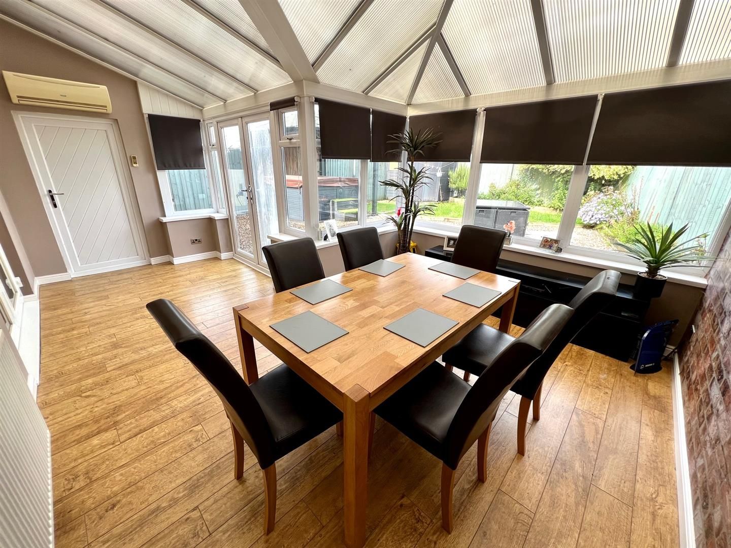 3 bed detached house for sale in Pant Bryn Isaf, Llwynhendy, Llanelli SA14 Zoopla