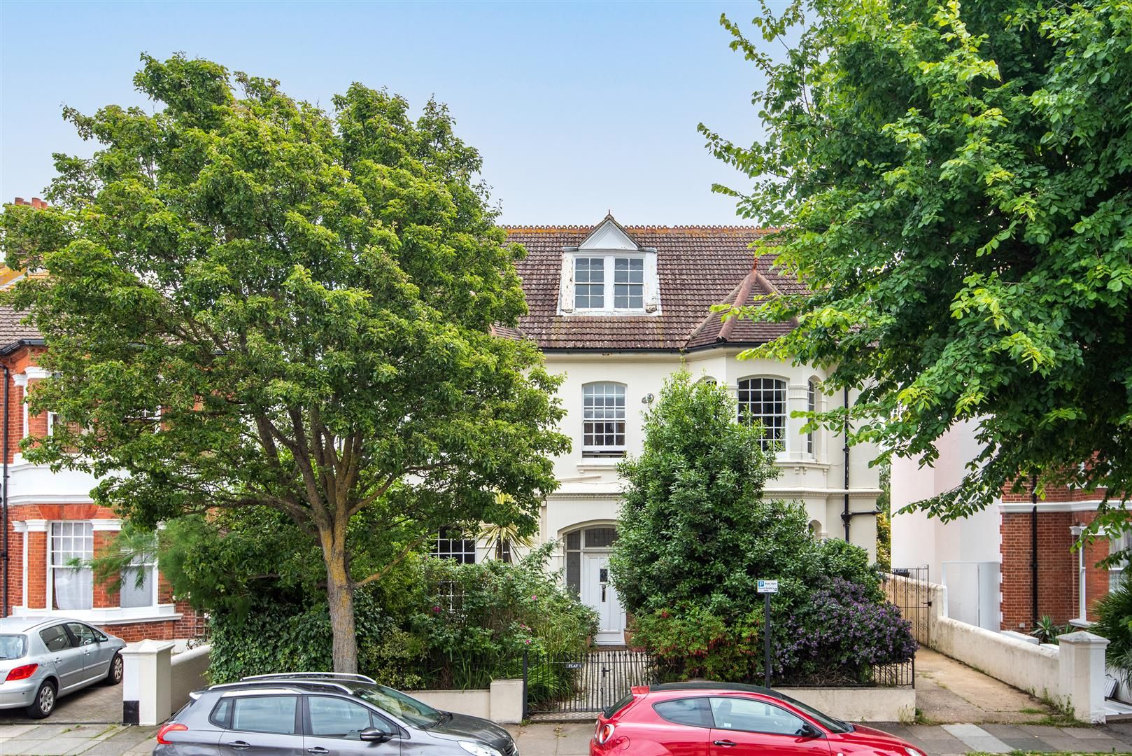 2 bed flat for sale in Sackville Gardens, Hove BN3 Zoopla