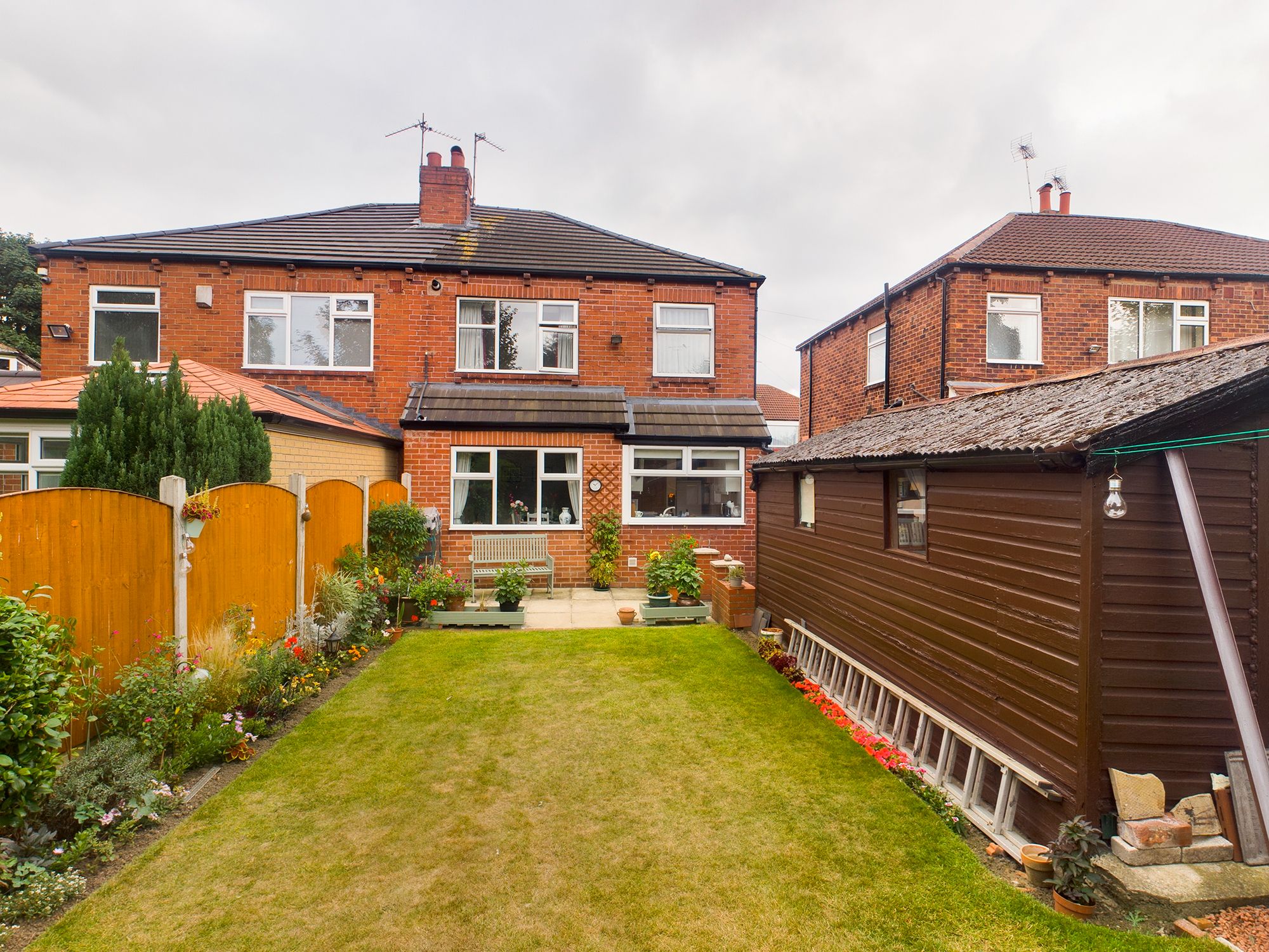 3 bed semidetached house for sale in Grange Park Close, Leeds LS8 Zoopla