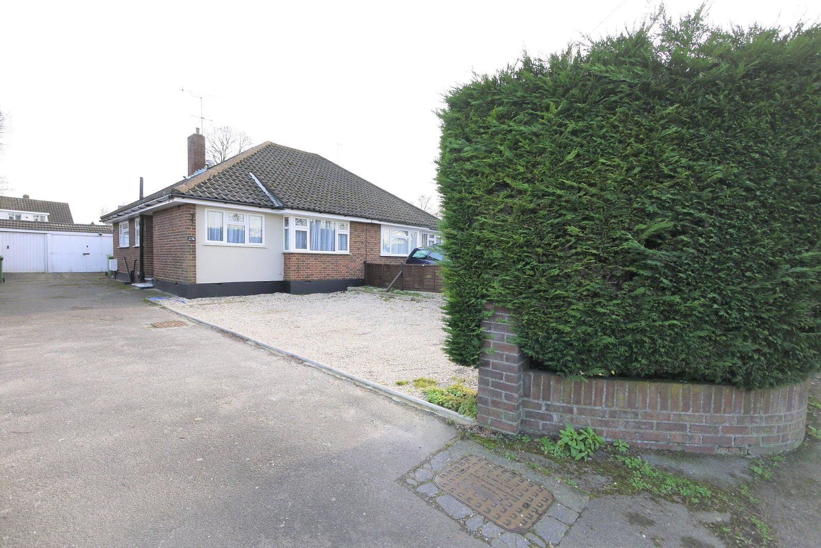 2 bed bungalow to rent in Warley Hill, Brentwood, Essex CM13 Zoopla
