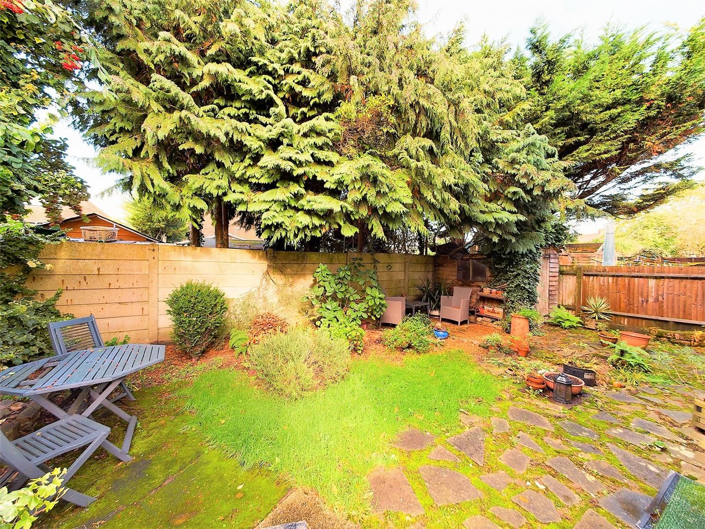 2 bed for sale in Northdown Close, Ruislip Manor, Ruislip HA4 Zoopla