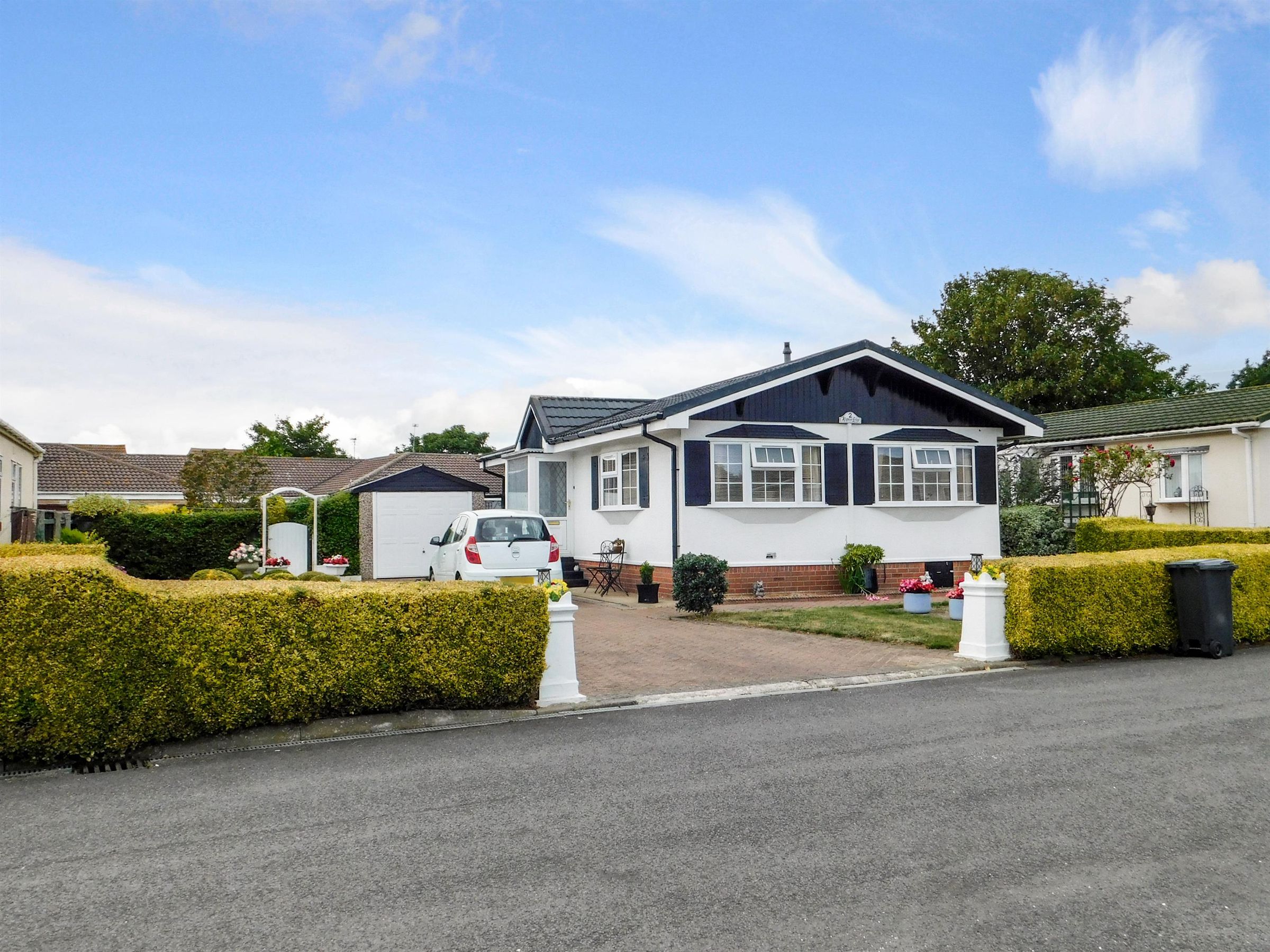 2 bed mobile/park home for sale in Four Seasons Park, Chapel St. Leonards, Skegness PE24 Zoopla