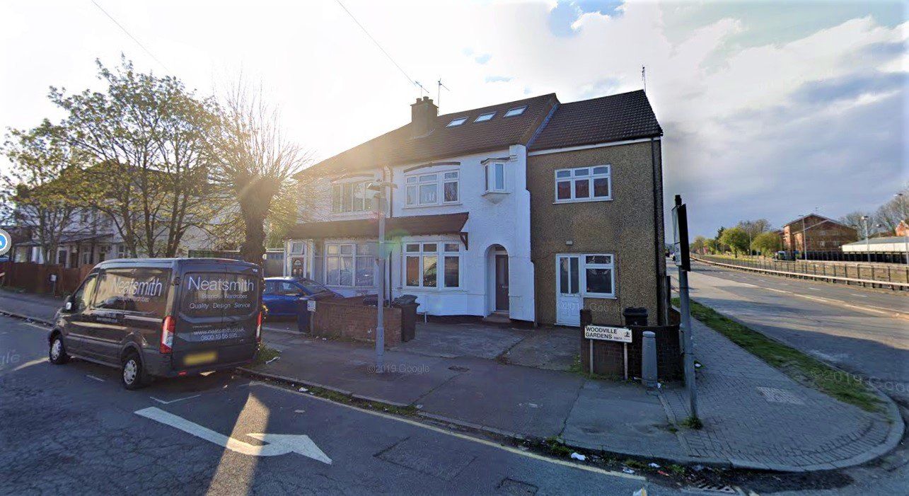 2 bed end terrace house to rent in Woodville Gardens, London NW11 Zoopla