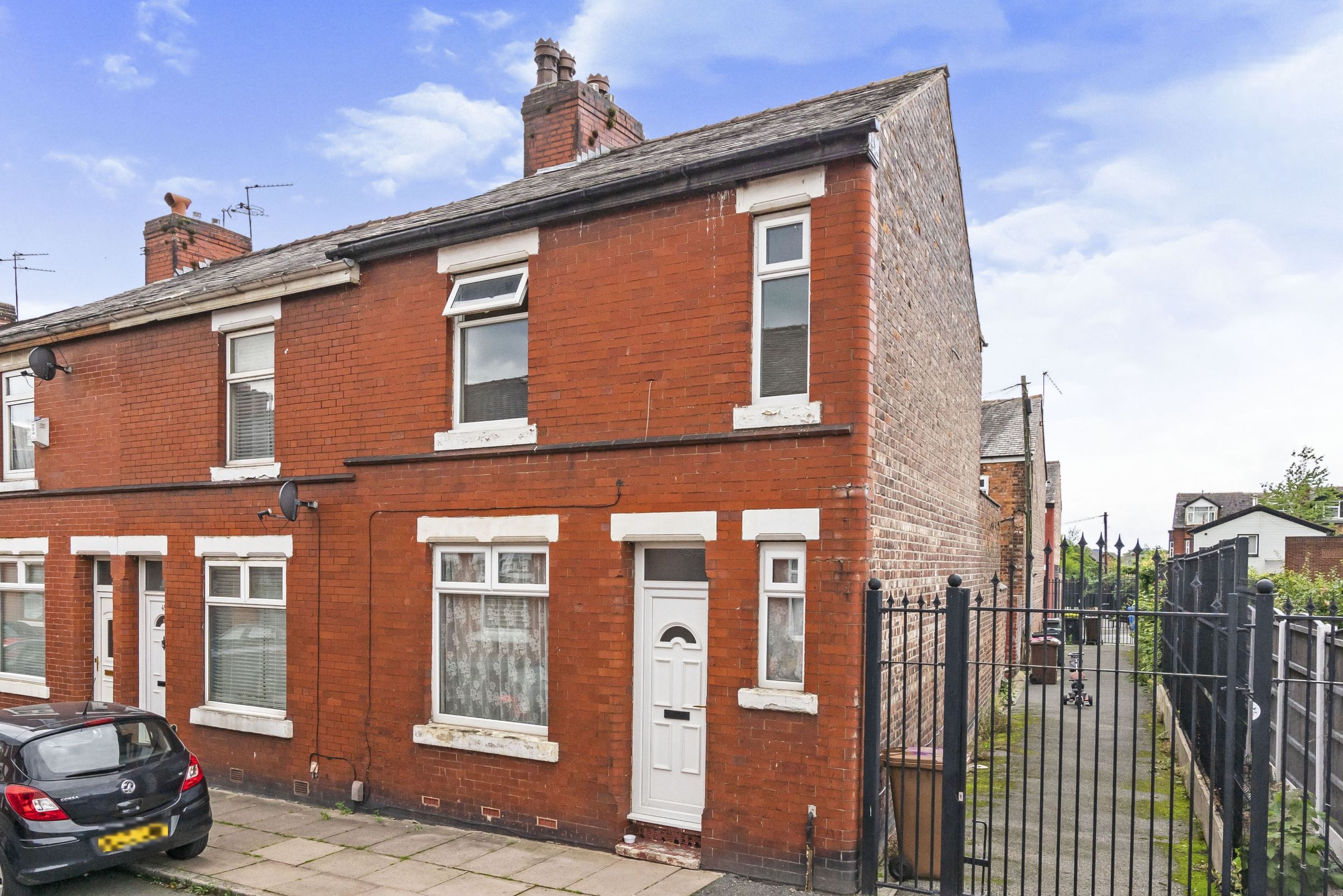 2-bed-terraced-house-for-sale-in-kingsford-street-salford-greater-manchester-m5-zoopla