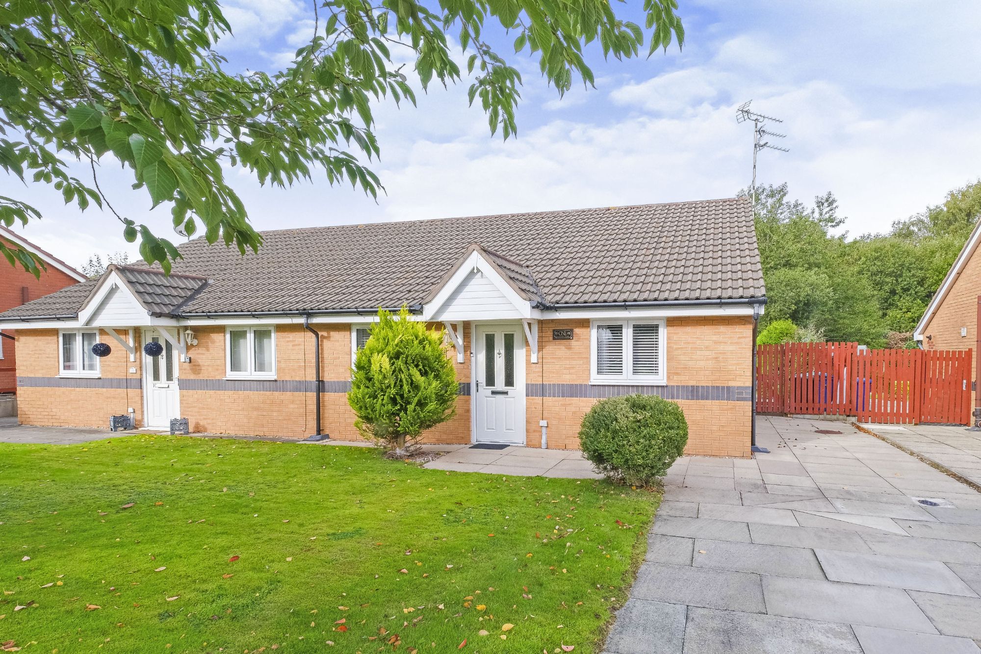 2 bed bungalow for sale in Neasham Close, Halewood, Liverpool L26 Zoopla