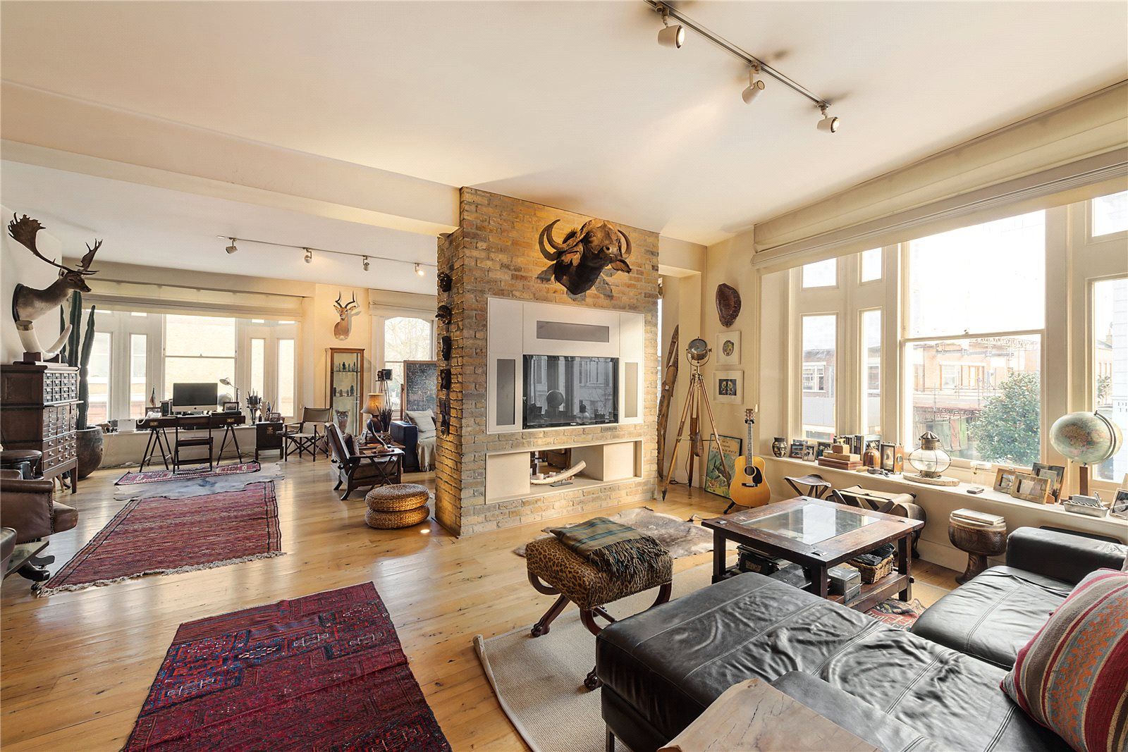 Roland Mansions, Rosary Gardens, South Kensington, London SW7