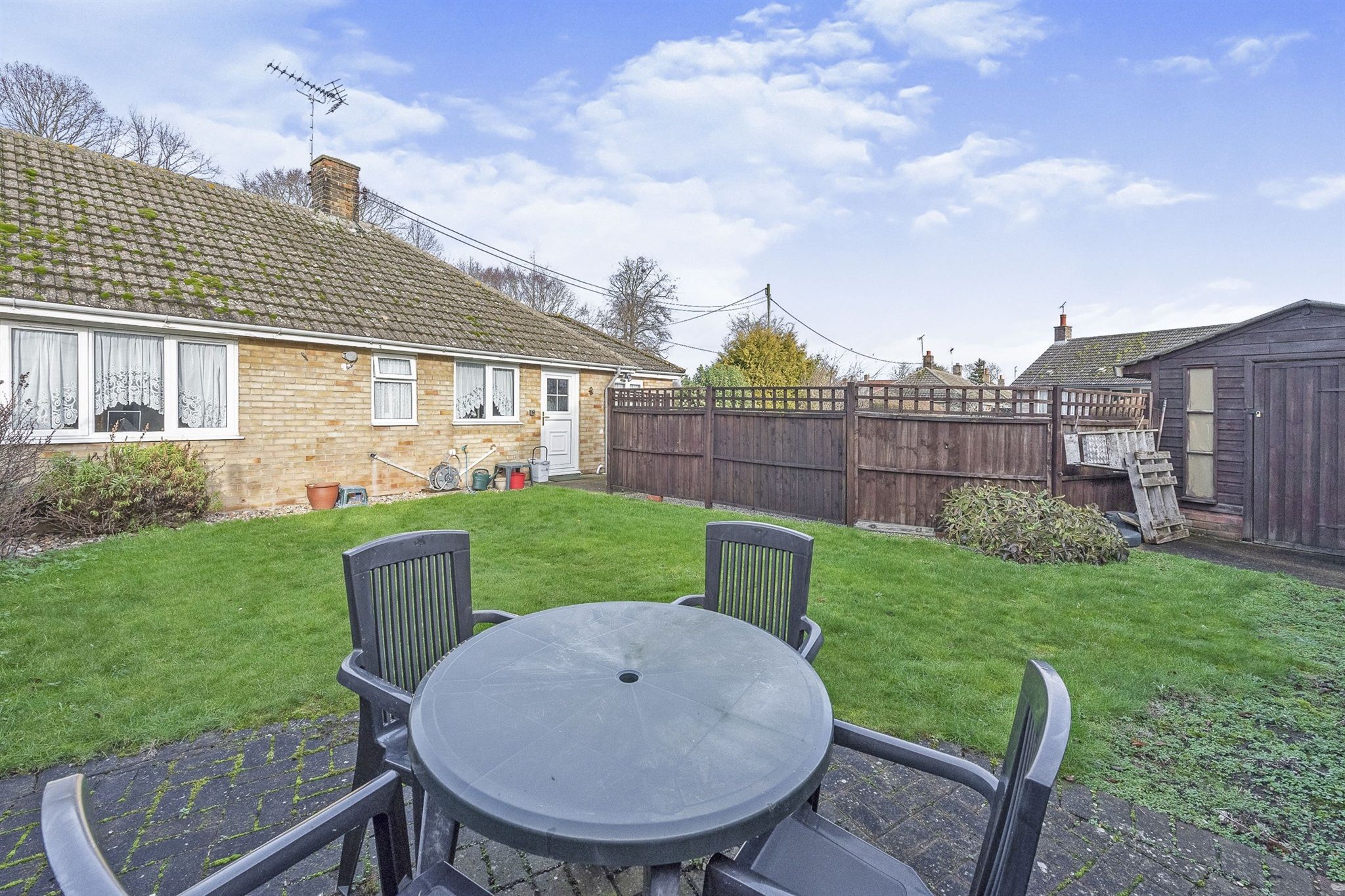 2 bed semidetached bungalow for sale in Lodge Road, Feltwell, Thetford