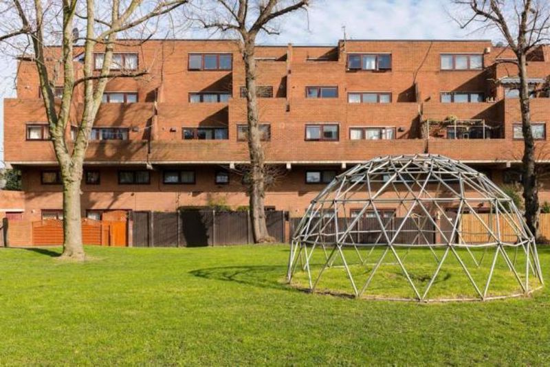 Russet Crescent, Holloway N7  