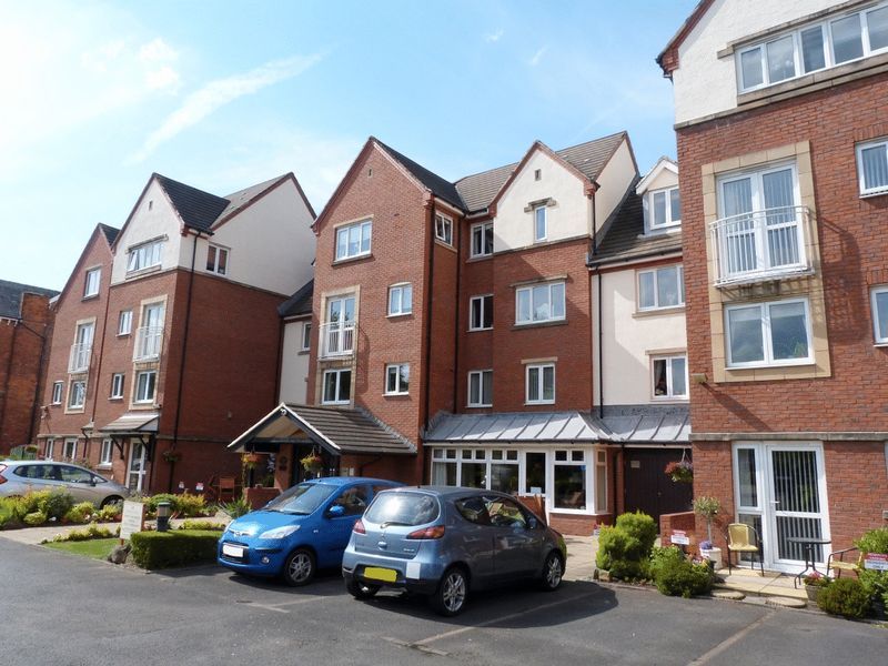 Madingley Court, Southport PR9  
