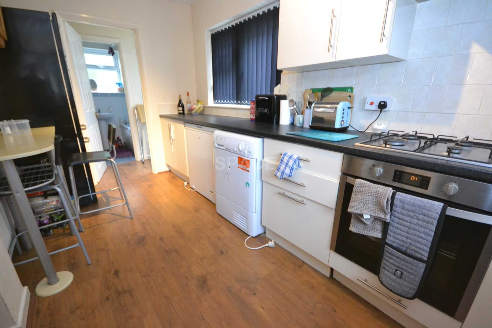 3 bed semidetached house to rent in Linden Road, Shinfield, Reading, Berkshire RG2 Zoopla