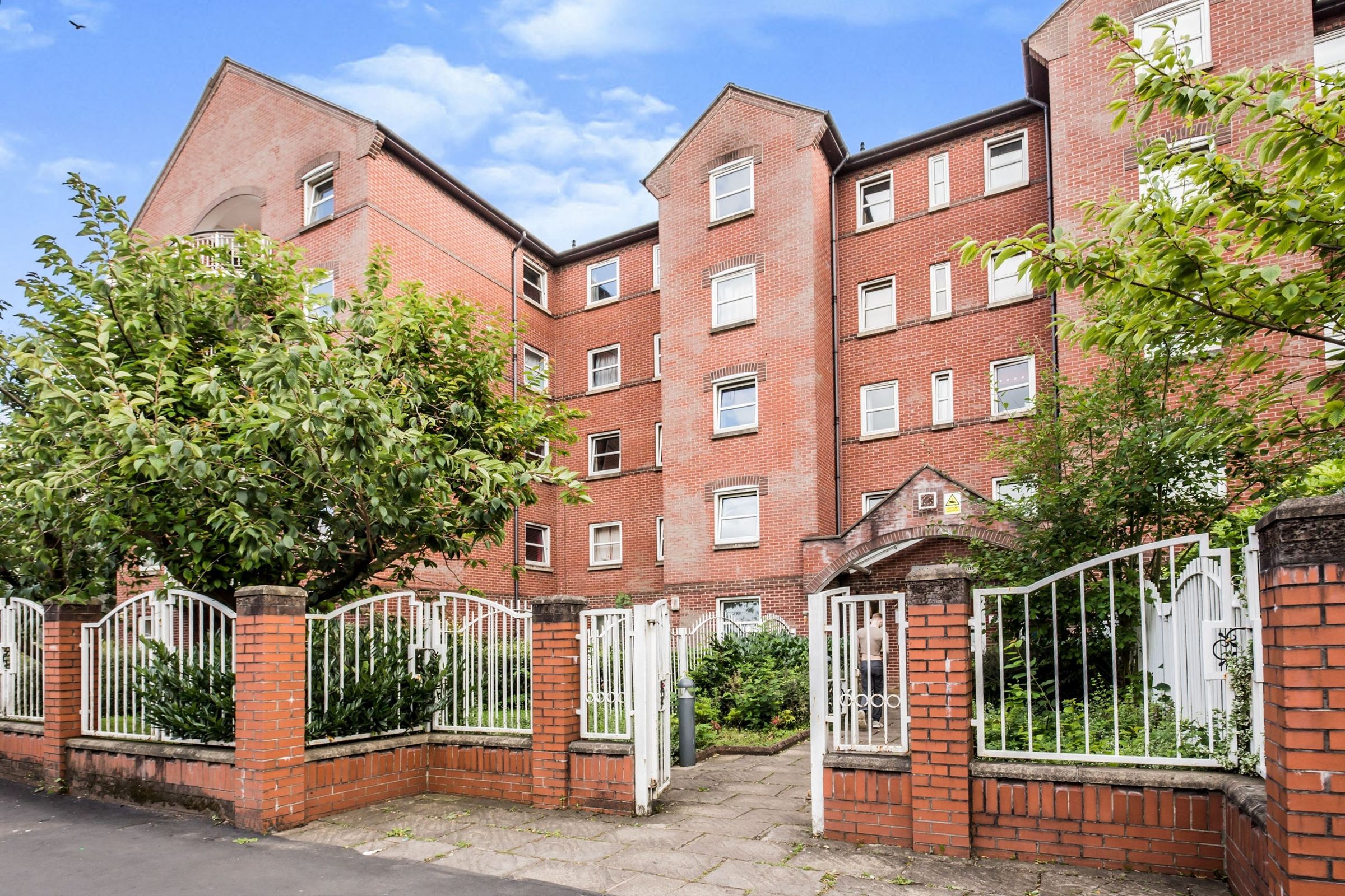 1 bed flat to rent in Melrose Apartments, Hathersage Road, Manchester