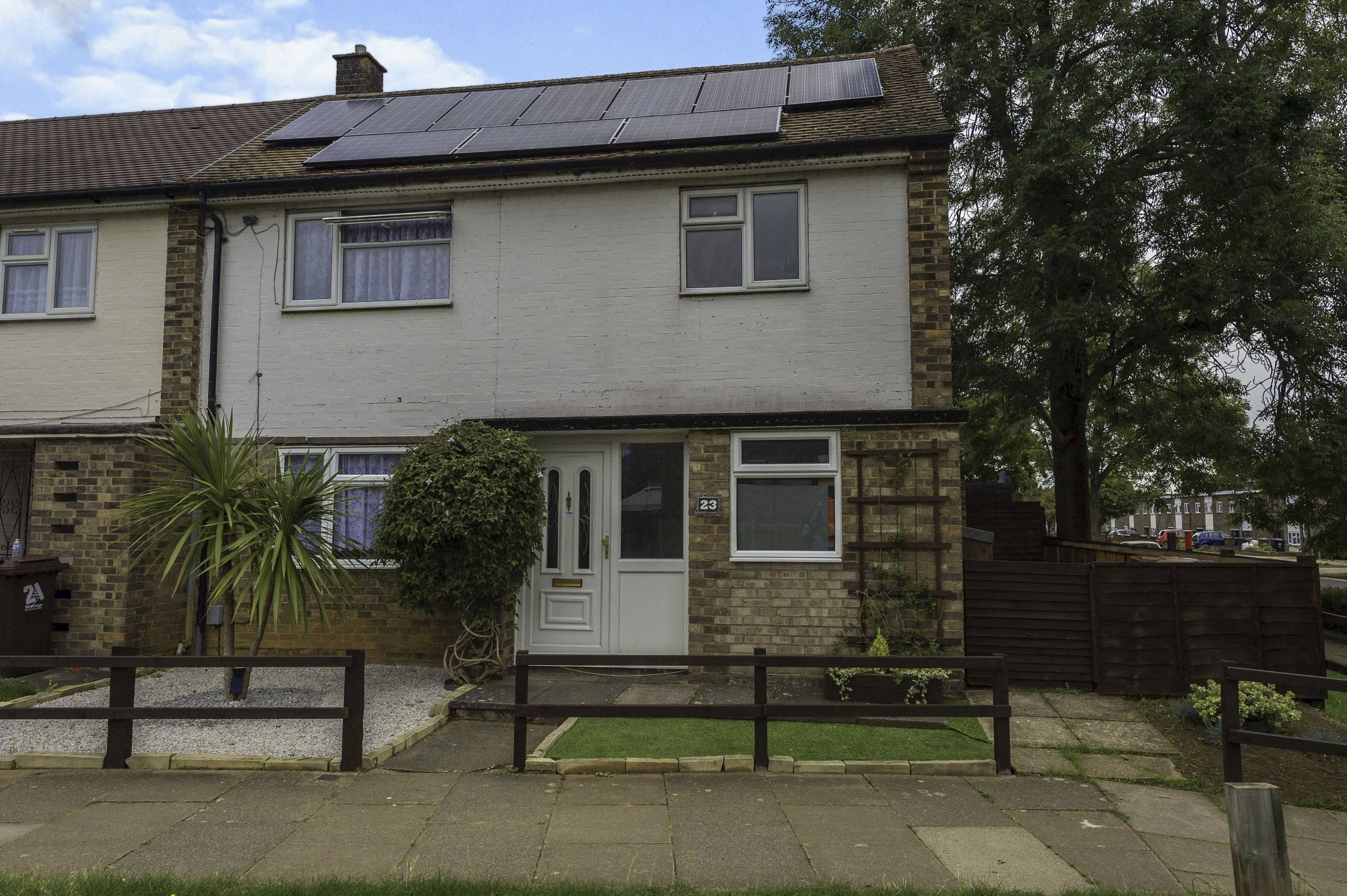 2 bed end terrace house for sale in Oundle Path, Stevenage SG2 Zoopla