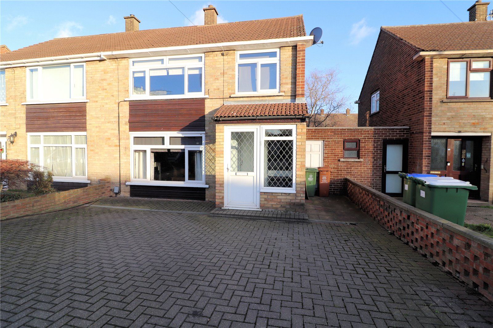 3 bed semidetached house for sale in Slade Green Road, Slade Green