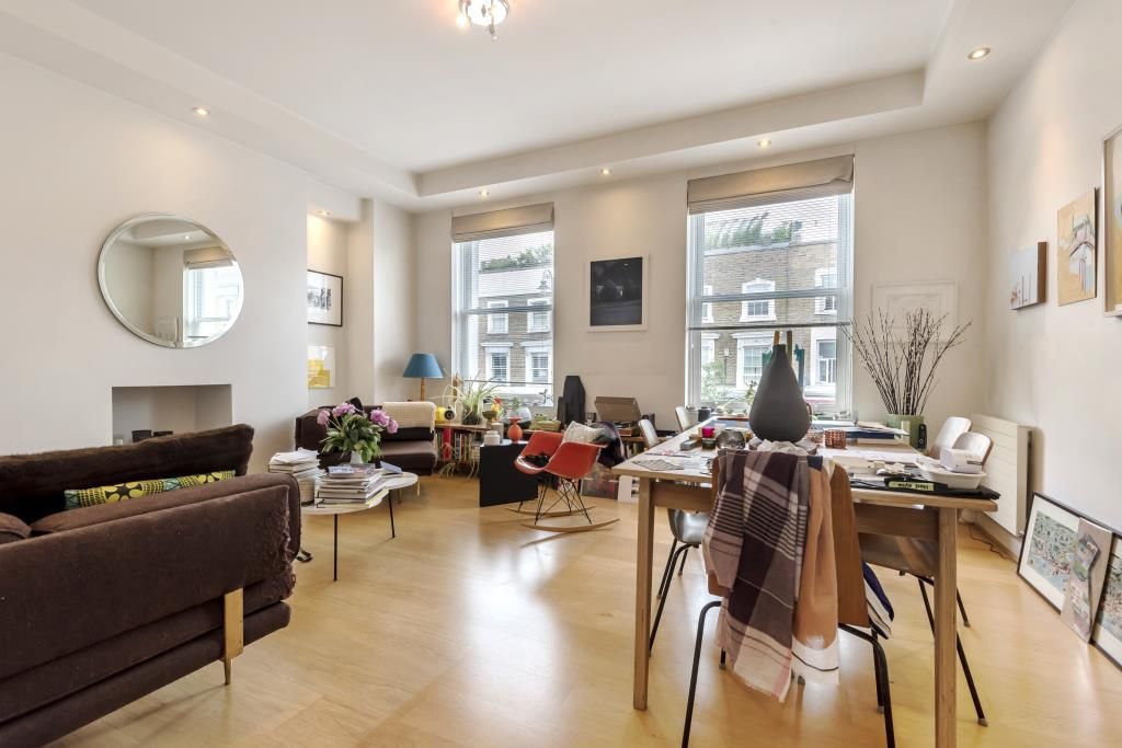 3 bed flat to rent in Golborne Road, North Kensington W10 Zoopla
