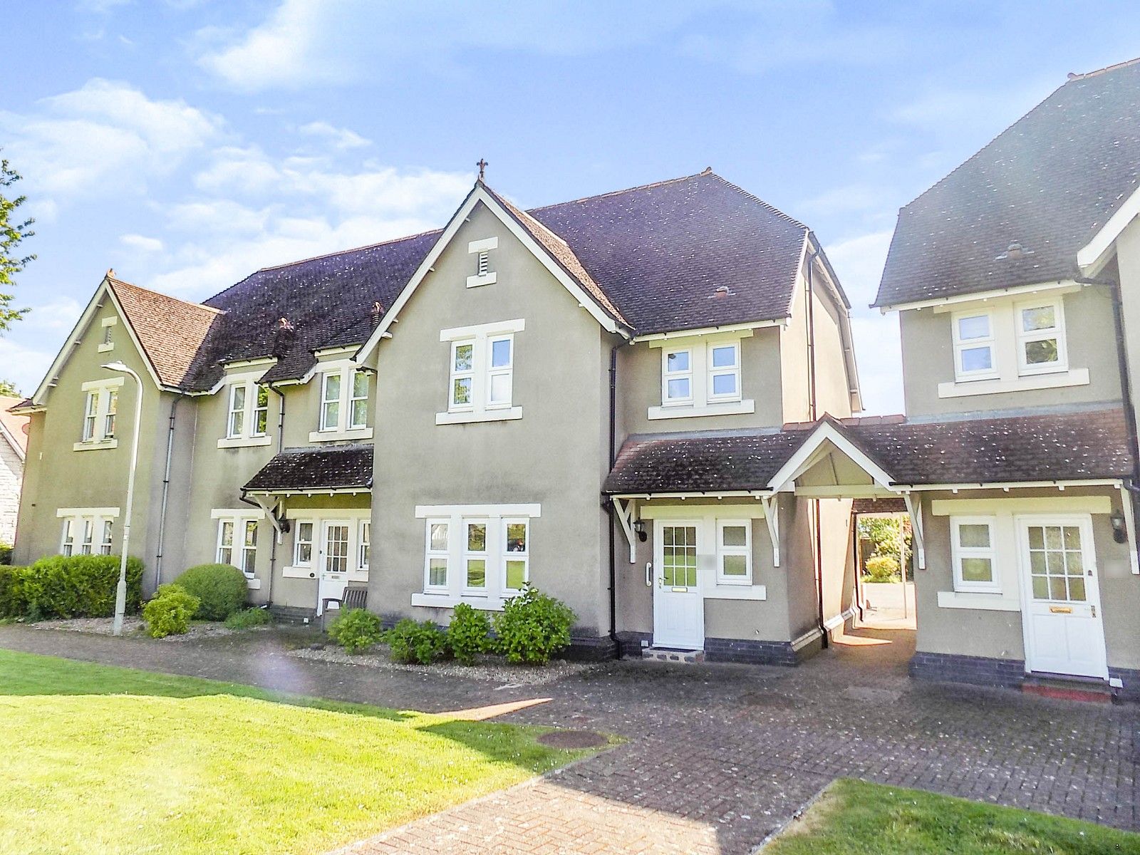 3 bed semidetached house for sale in Preswylfa Court, Merthyr Mawr