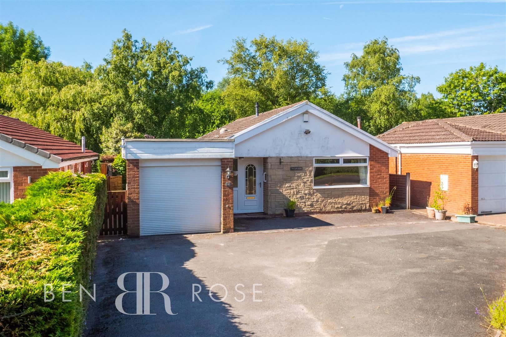 2 bed detached bungalow for sale in Smiths Croft, Leyland PR26 Zoopla