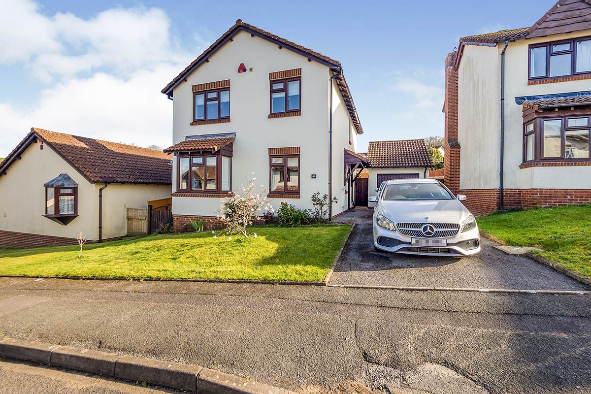 4 bed detached house for sale in Close, Ogwell, Newton