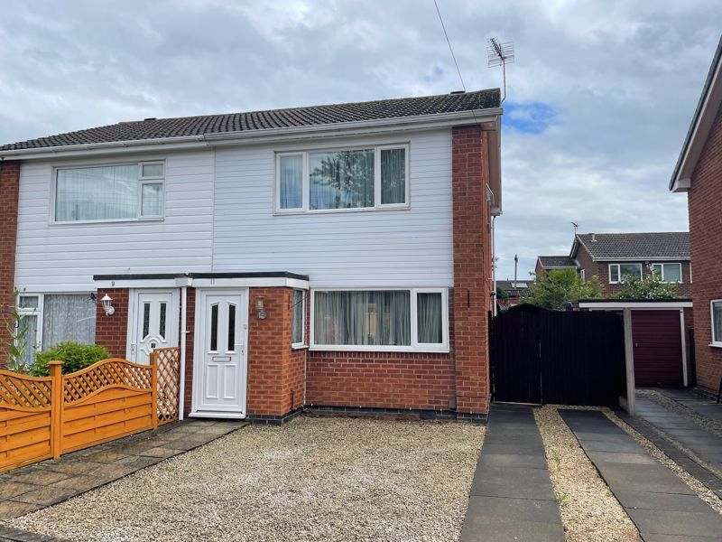 3 bed semidetached house for sale in Brodick Close, Hinckley LE10 Zoopla