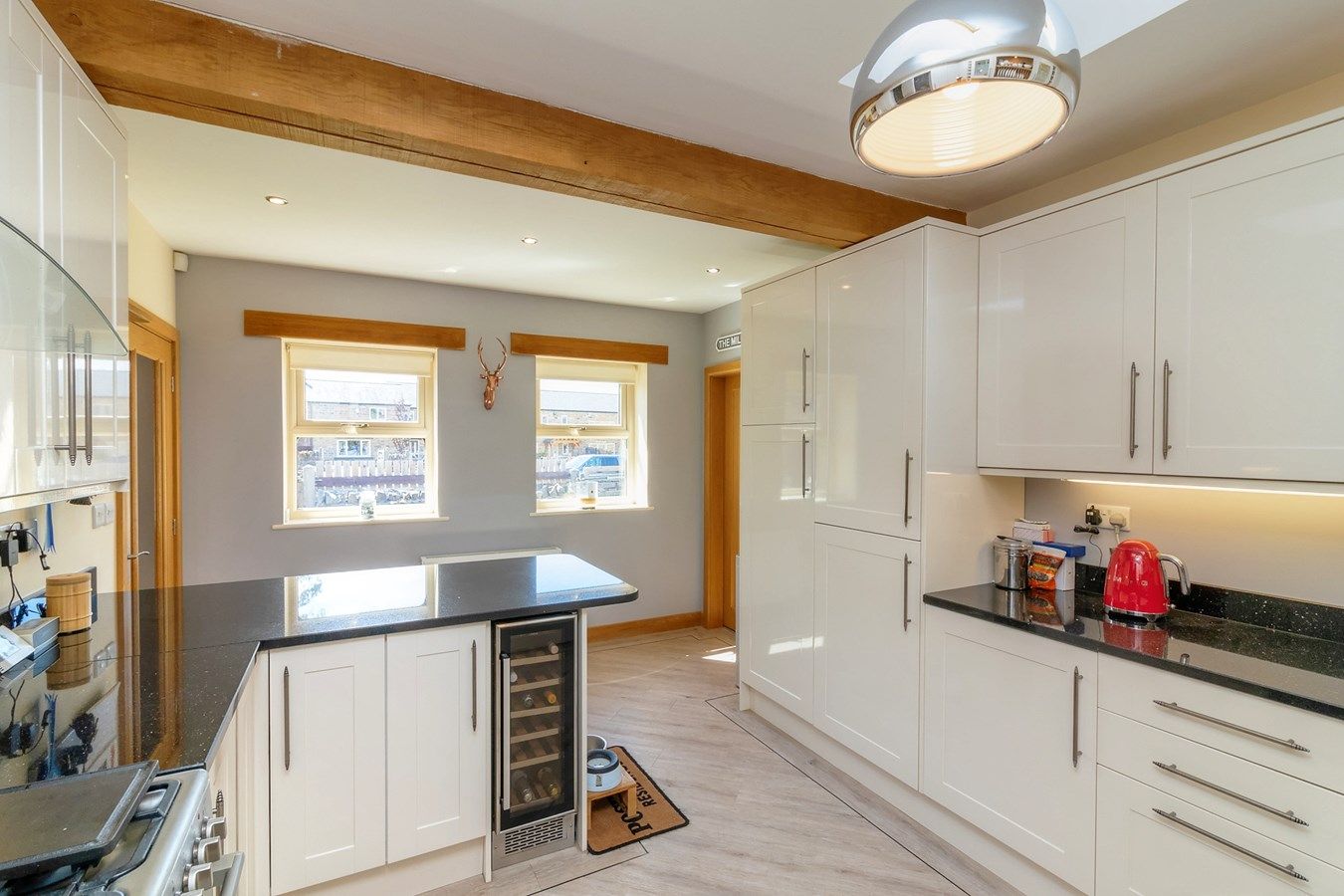 2 bed barn conversion for sale in Barnsley Road, Blacker Hill, Barnsley