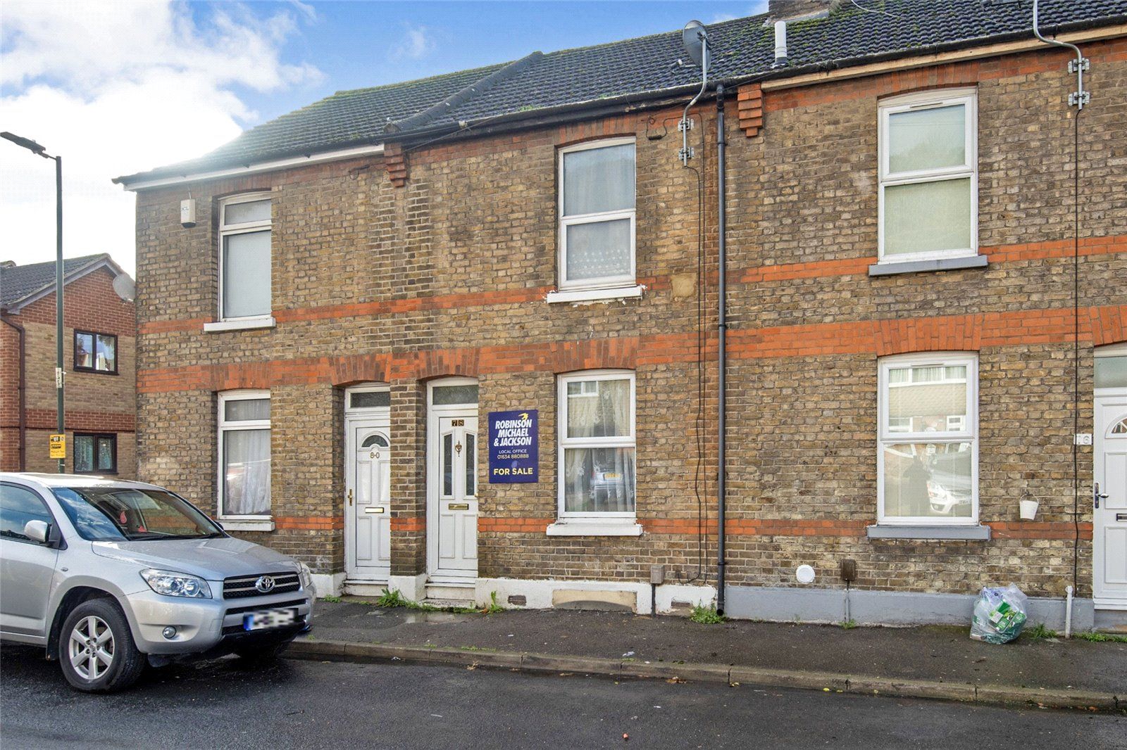 3 bed terraced house for sale in Beacon Road, Chatham ME5 Zoopla