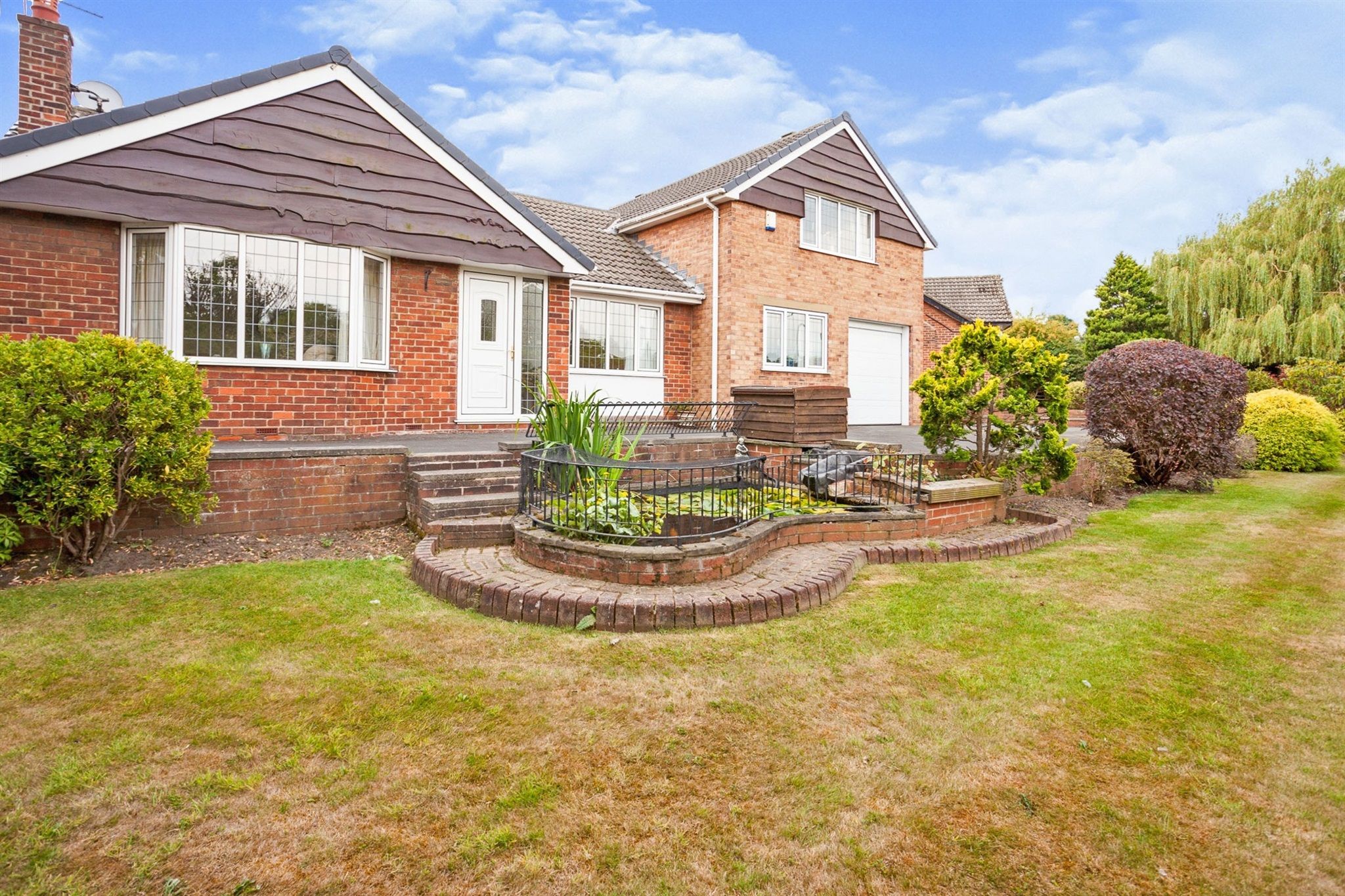 4 bed detached bungalow for sale in Green Lane, Overton, Wakefield WF4