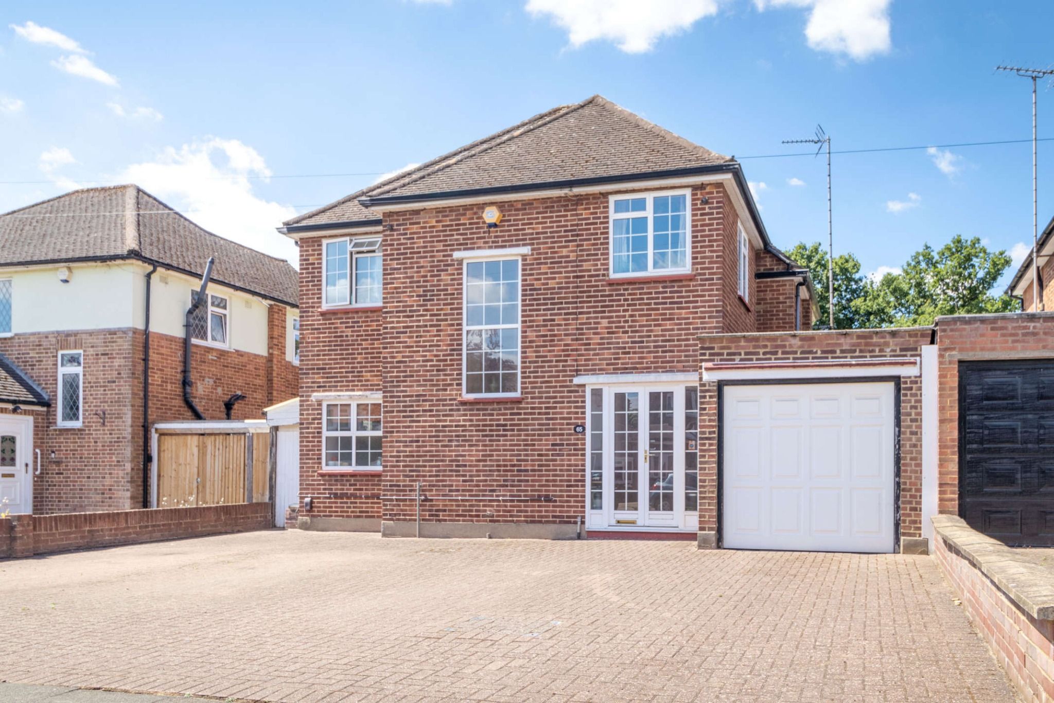 3 bed detached house for sale in Anglesmede Crescent, Pinner HA5 Zoopla