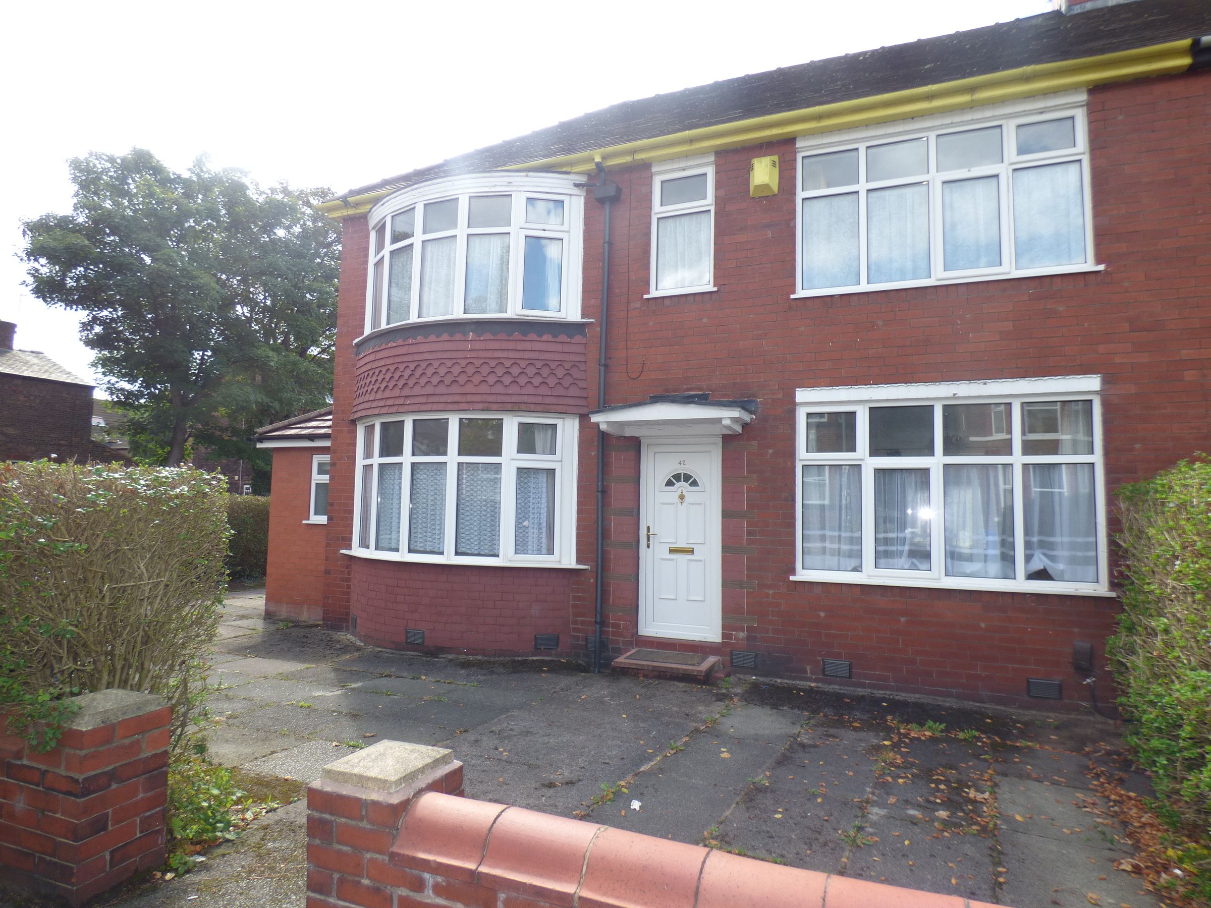 4 bed end terrace house to rent in Egerton Road, Fallowfield