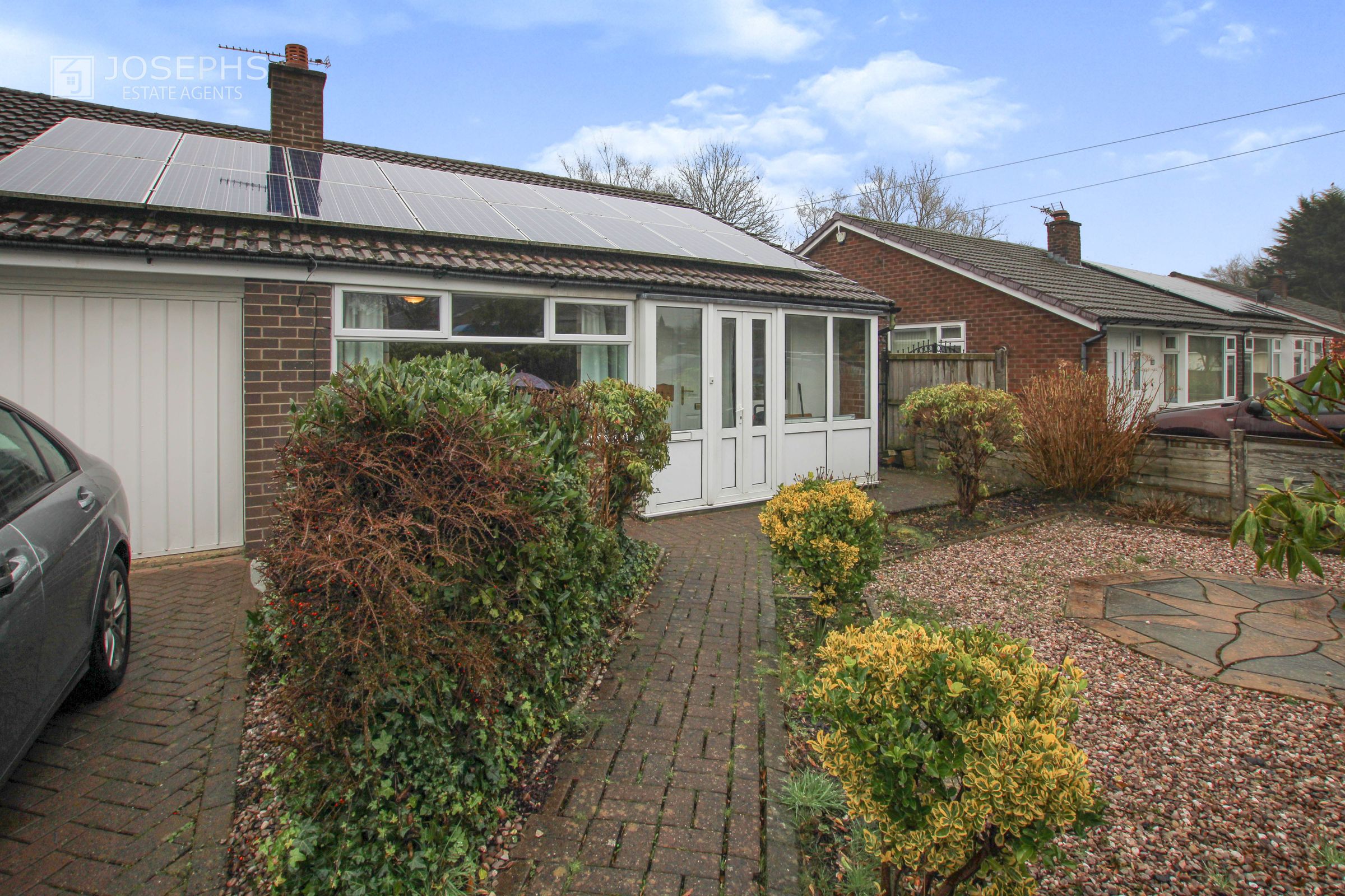 3 bed semidetached bungalow for sale in Whiston Drive, Bolton BL2 Zoopla