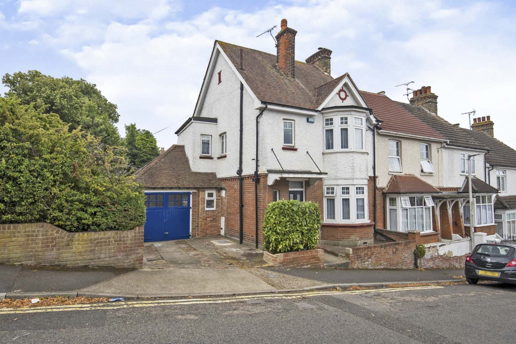 3 bed end terrace house for sale in Wyles Road, Chatham, Kent ME4 Zoopla