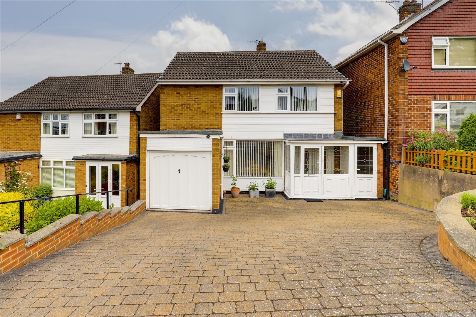 3 bed detached house for sale in Walsingham Road, Woodthorpe