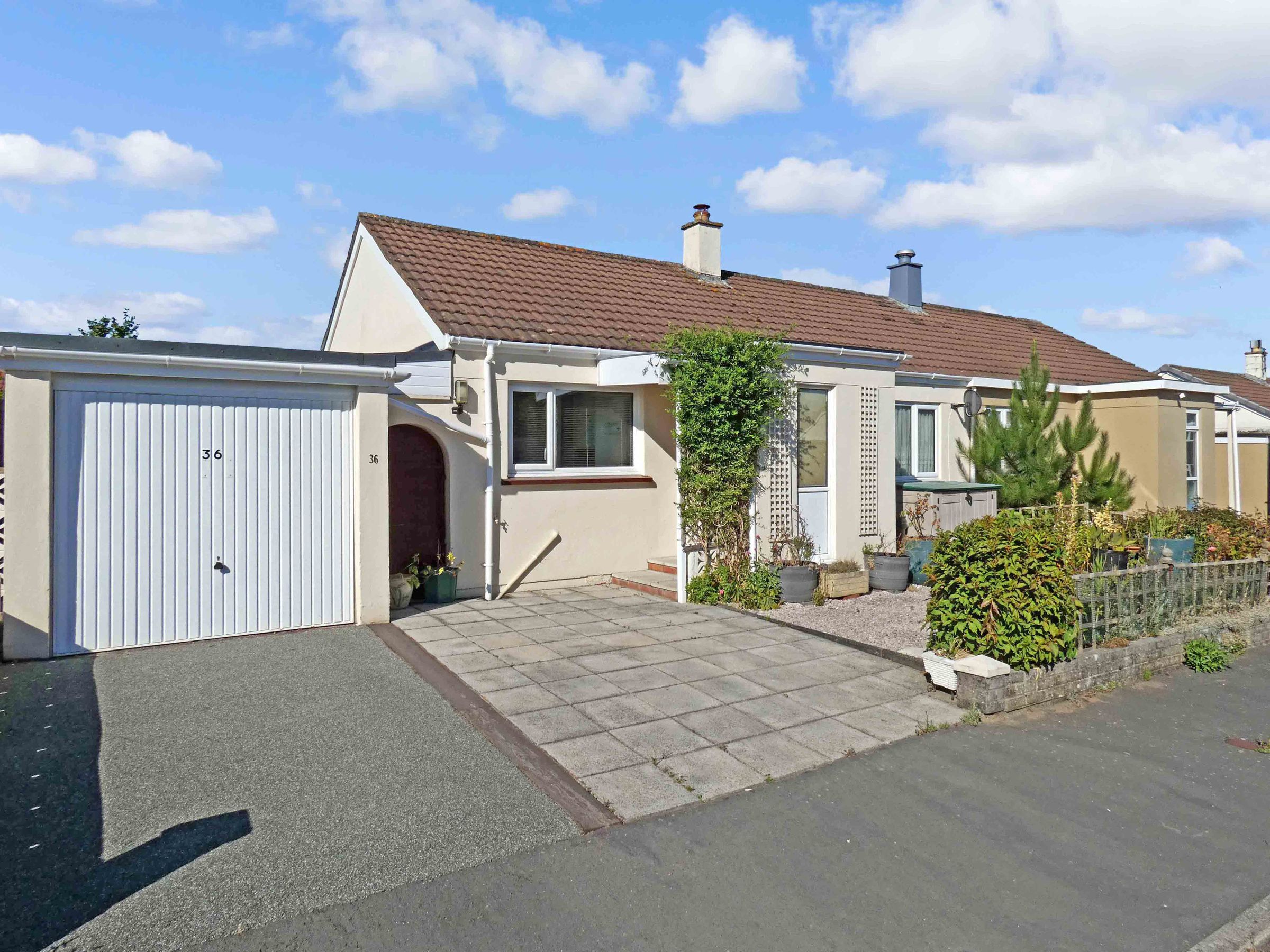 2 bed semidetached bungalow for sale in Wolverton Drive, Kingsteignton