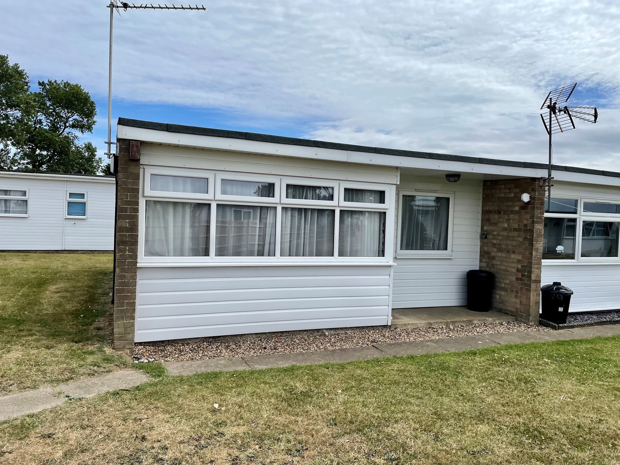 2 bed property for sale in Sunbeach Chalet Park, California, Great