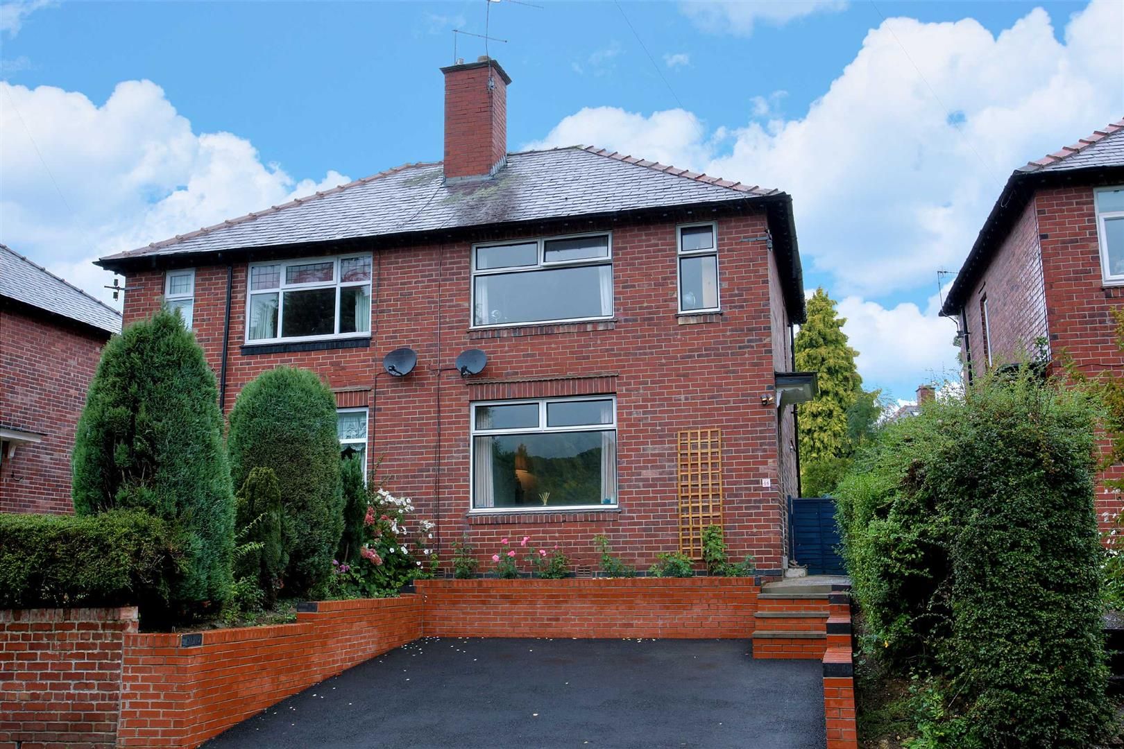3 bed semidetached house for sale in Glover Road, Totley Rise